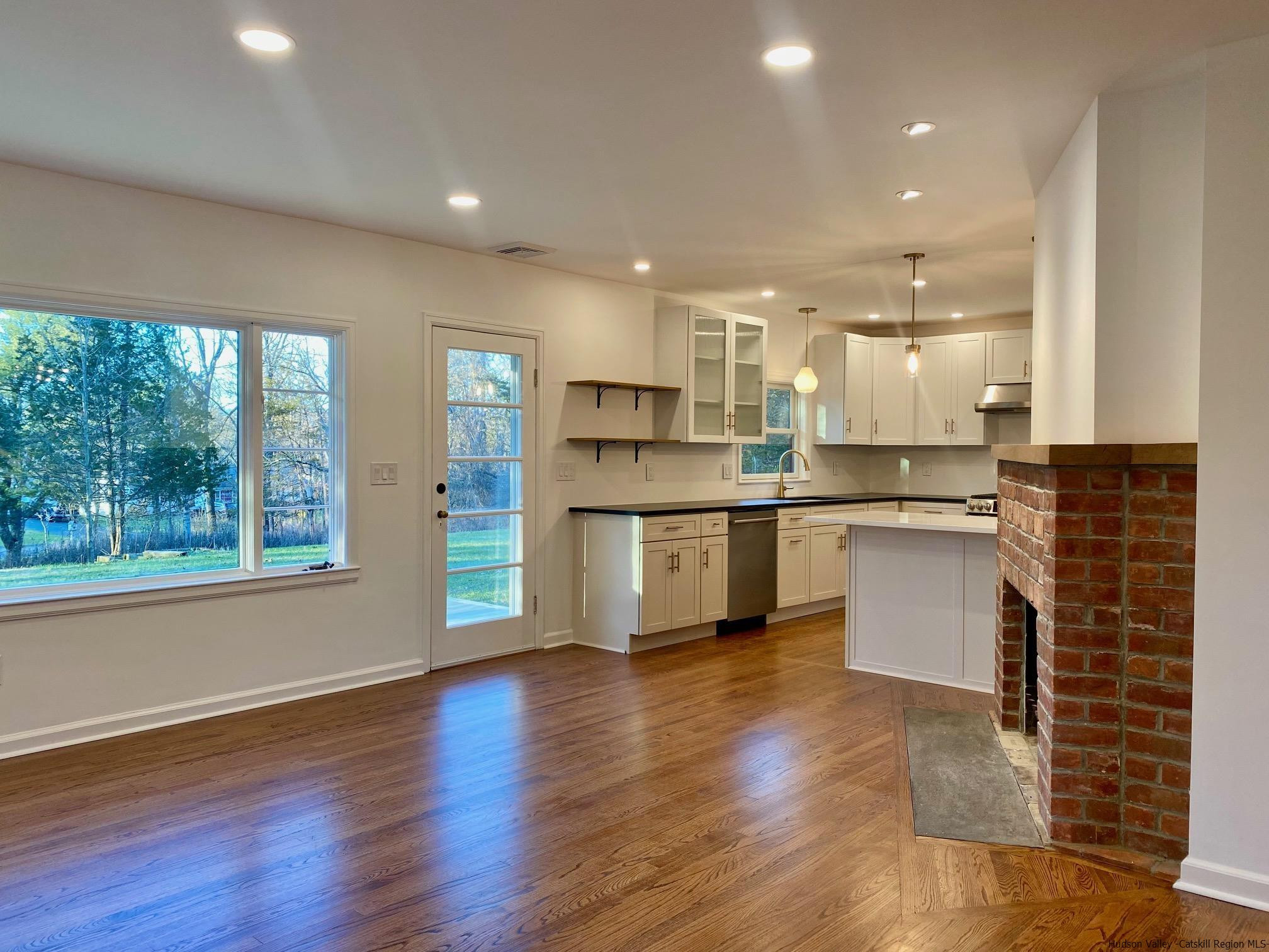 569 Lucas Avenue Extension