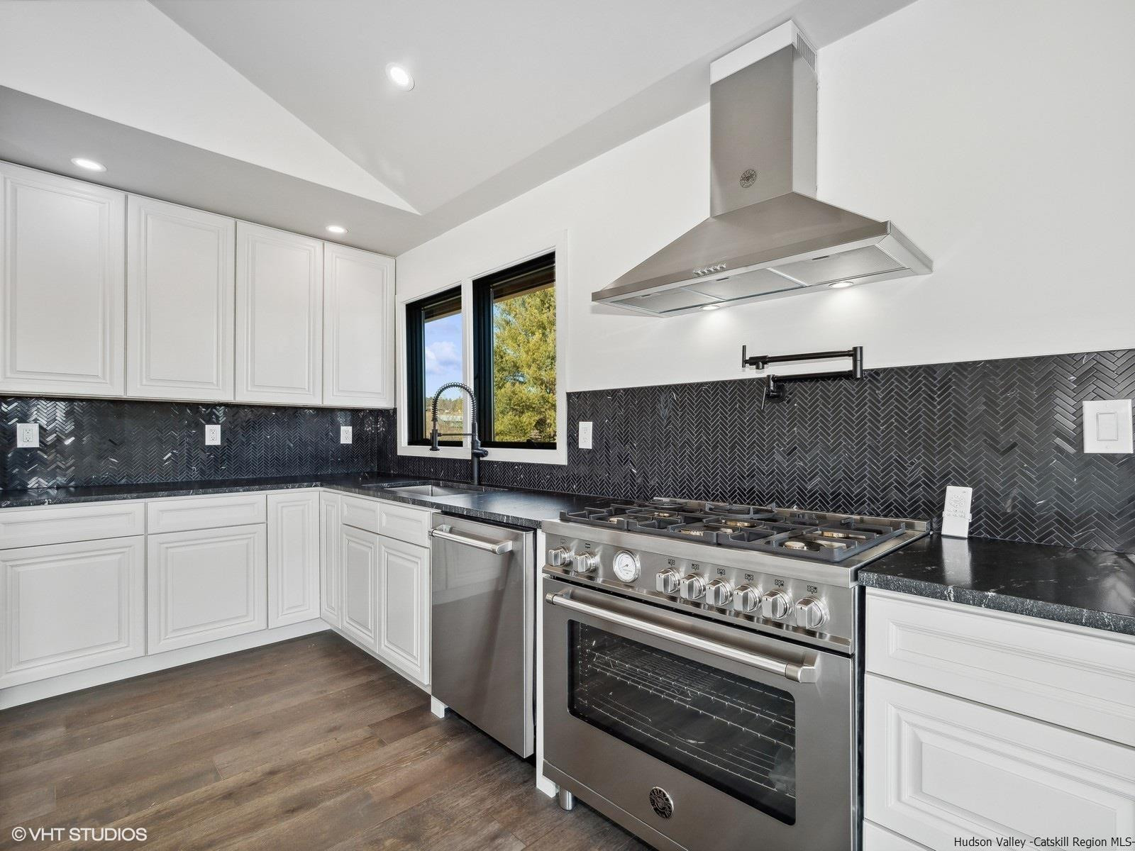 29 Rest Plaus Road