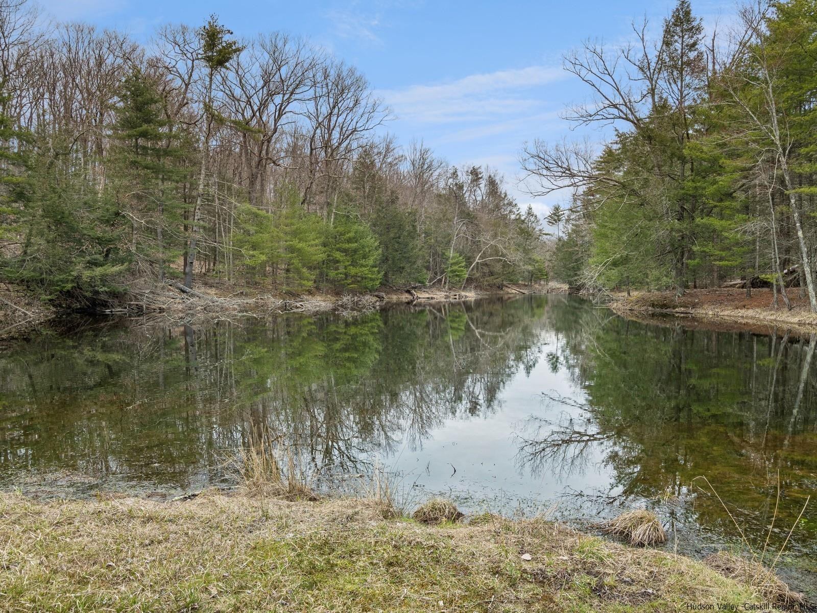 815 Peak Road