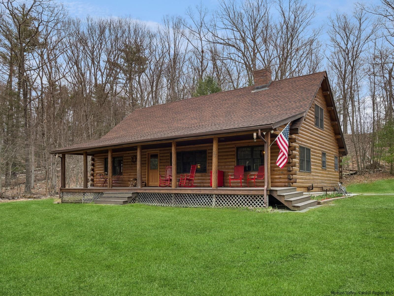 815 Peak Road