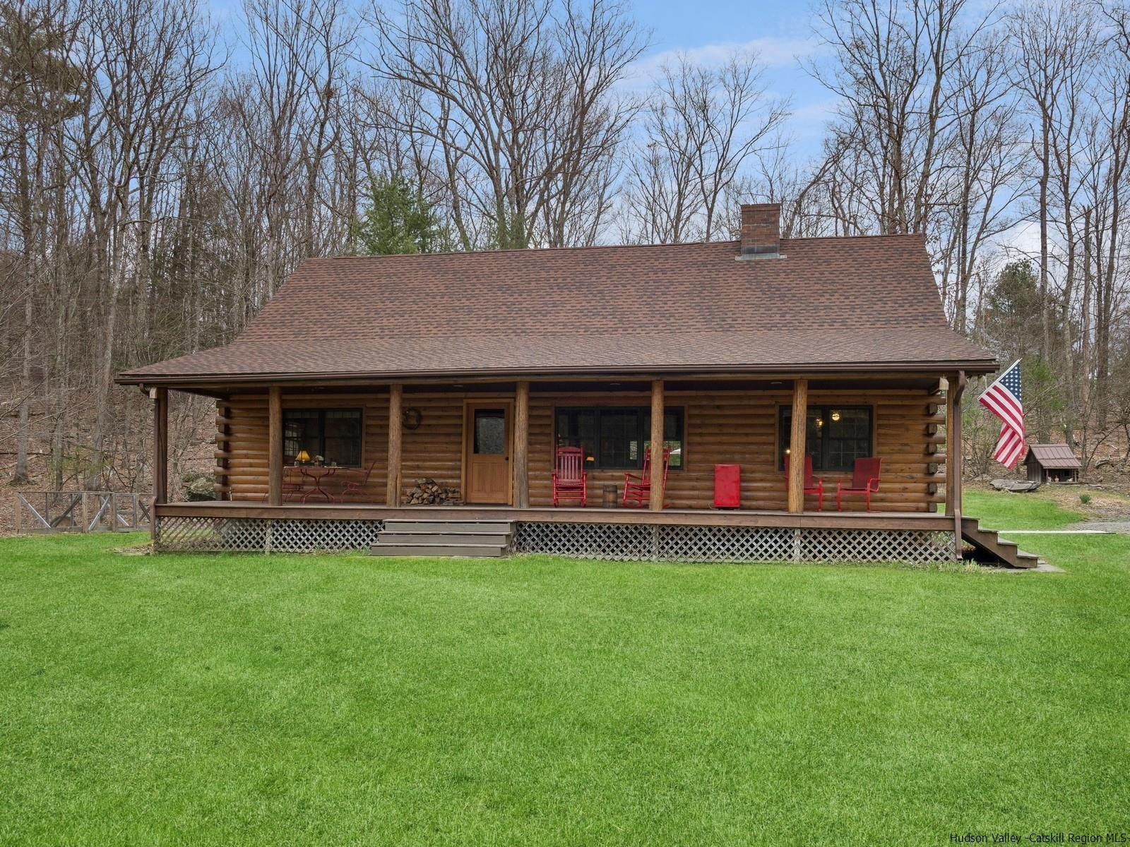 815 Peak Road