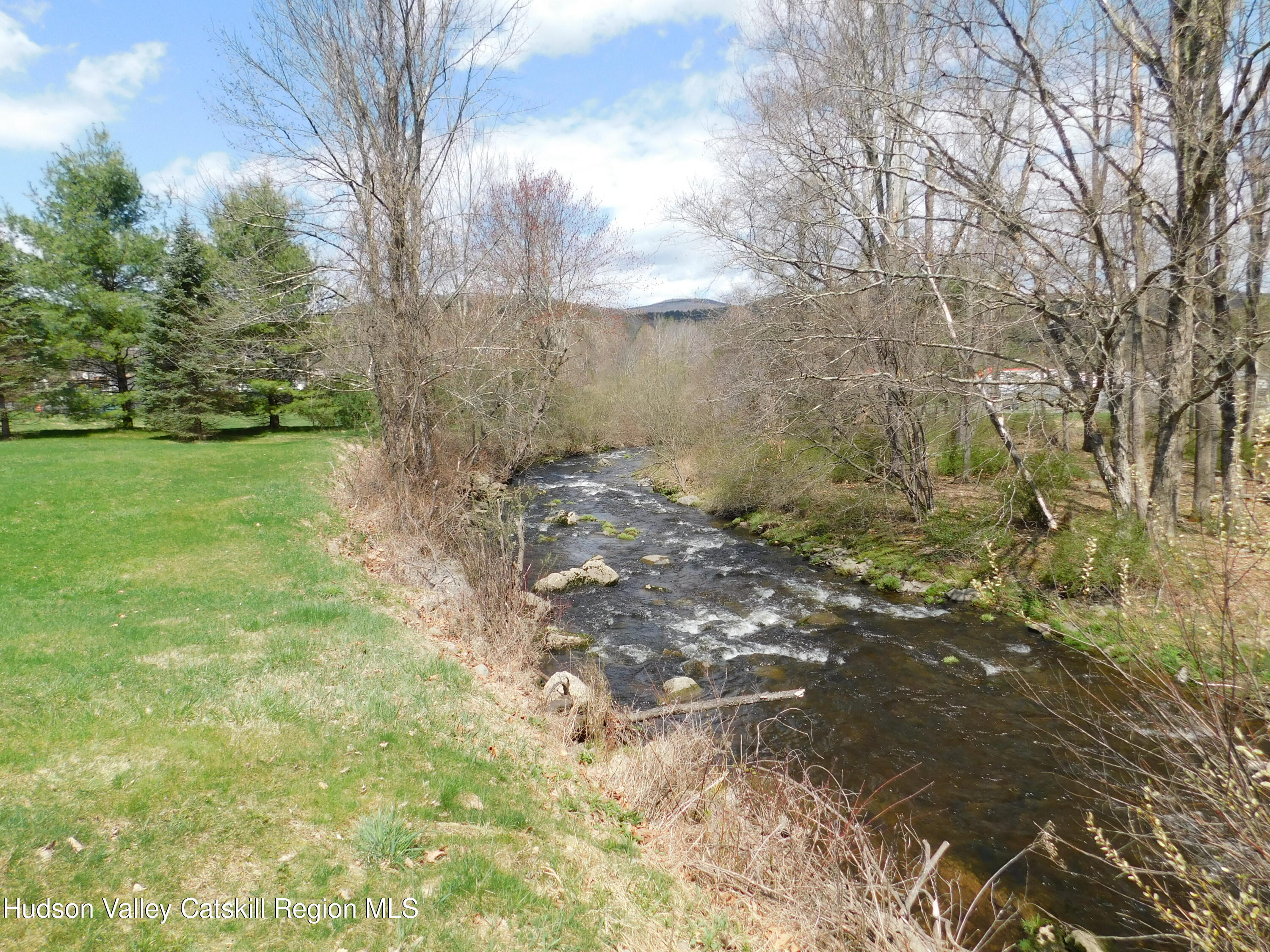 7824 State Route 42 Road