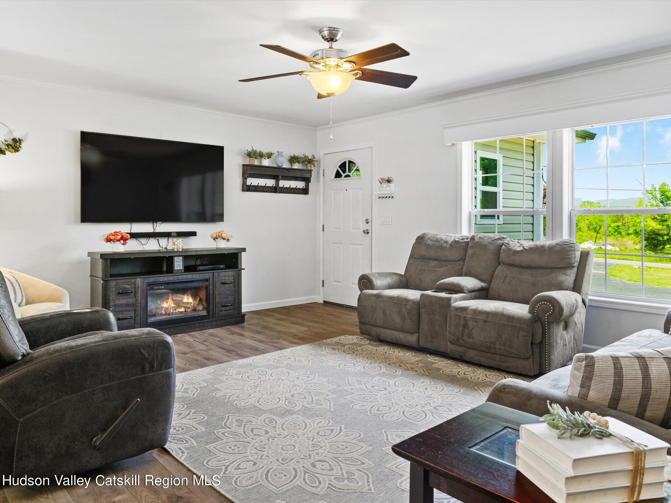 42 Sages Loop Road