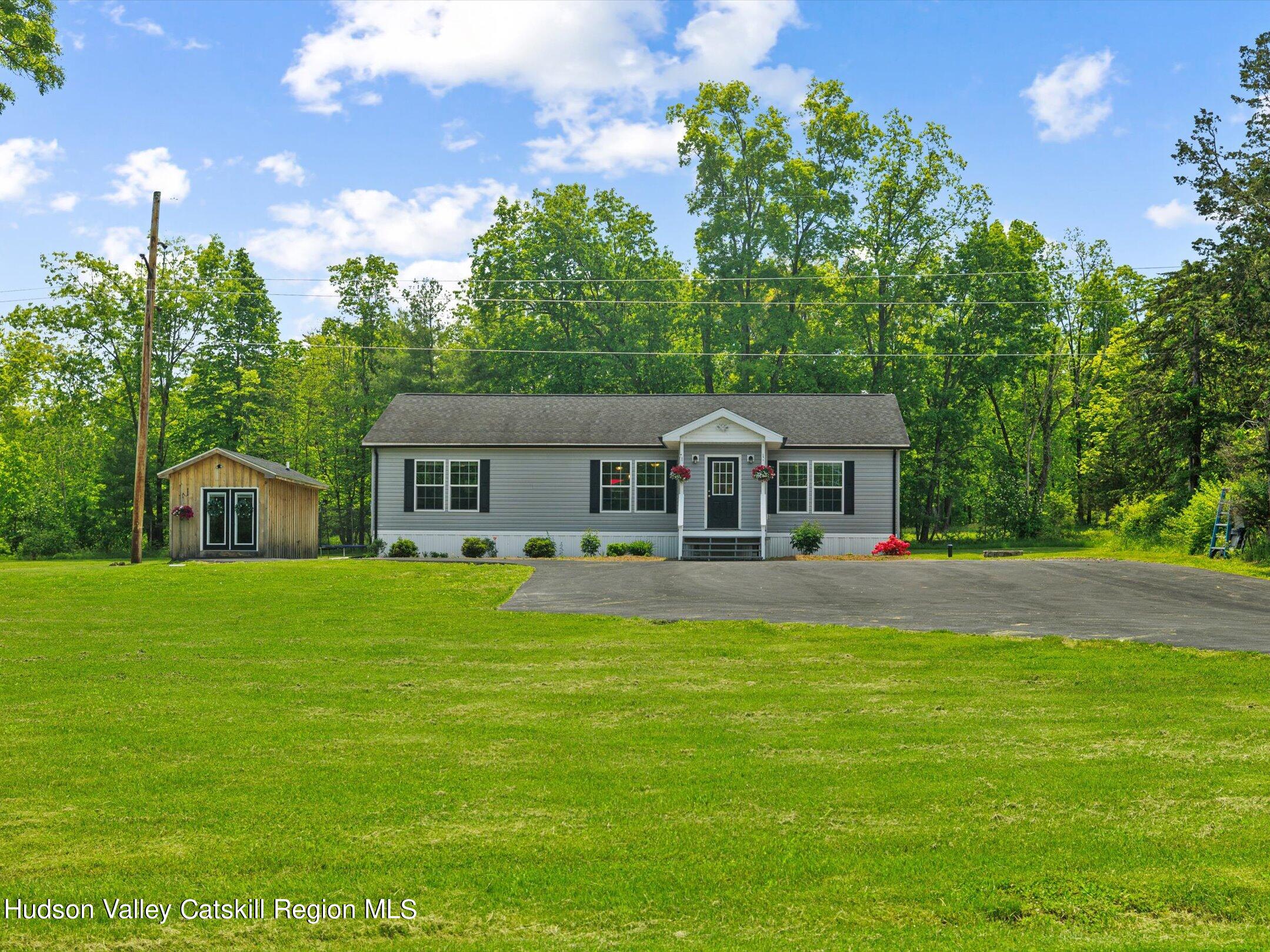 42 Sages Loop Road
