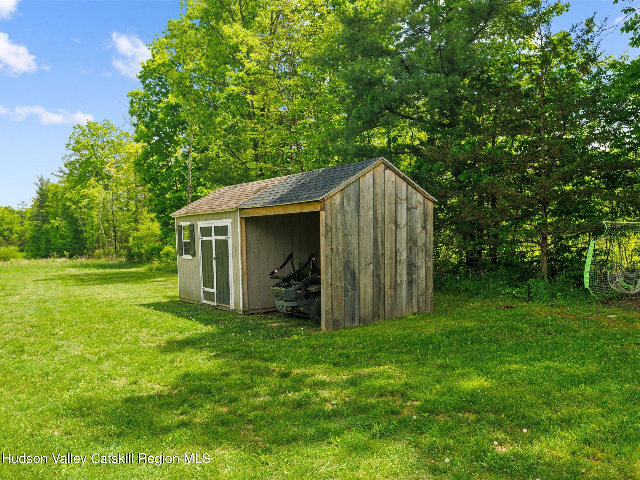 42 Sages Loop Road