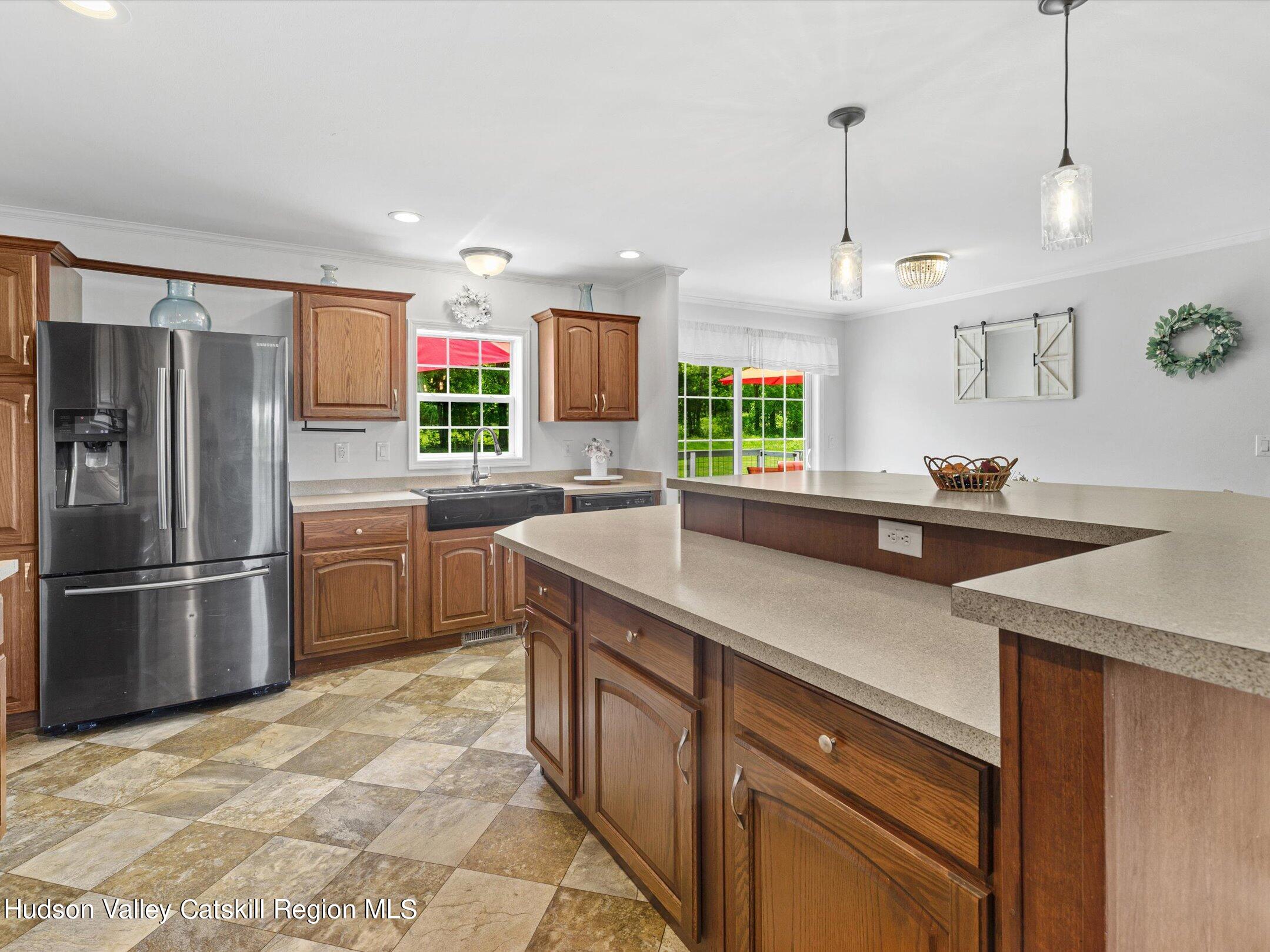 42 Sages Loop Road