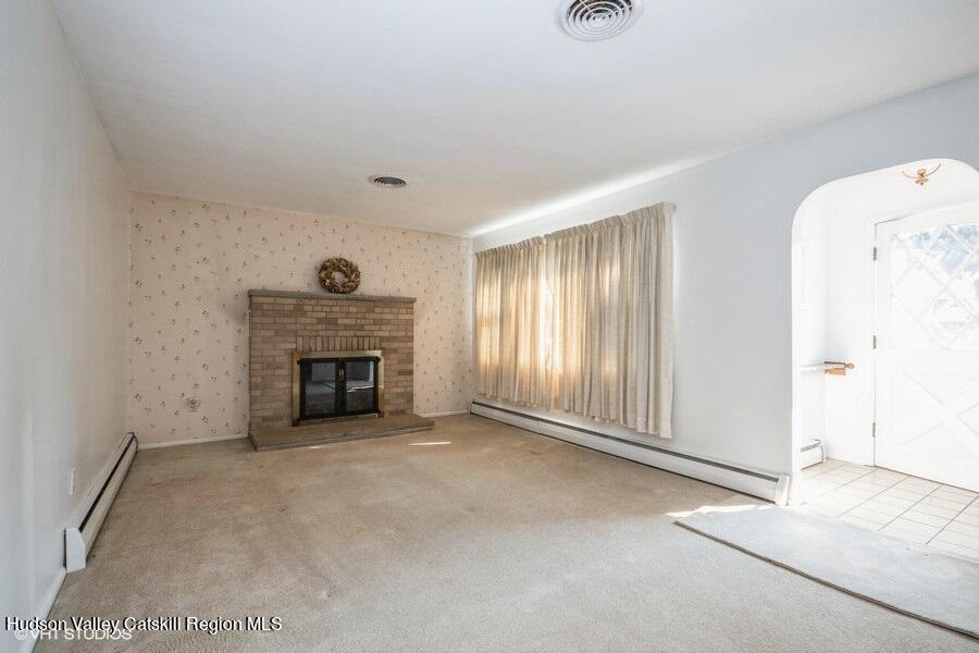 11 Spring Lake Drive