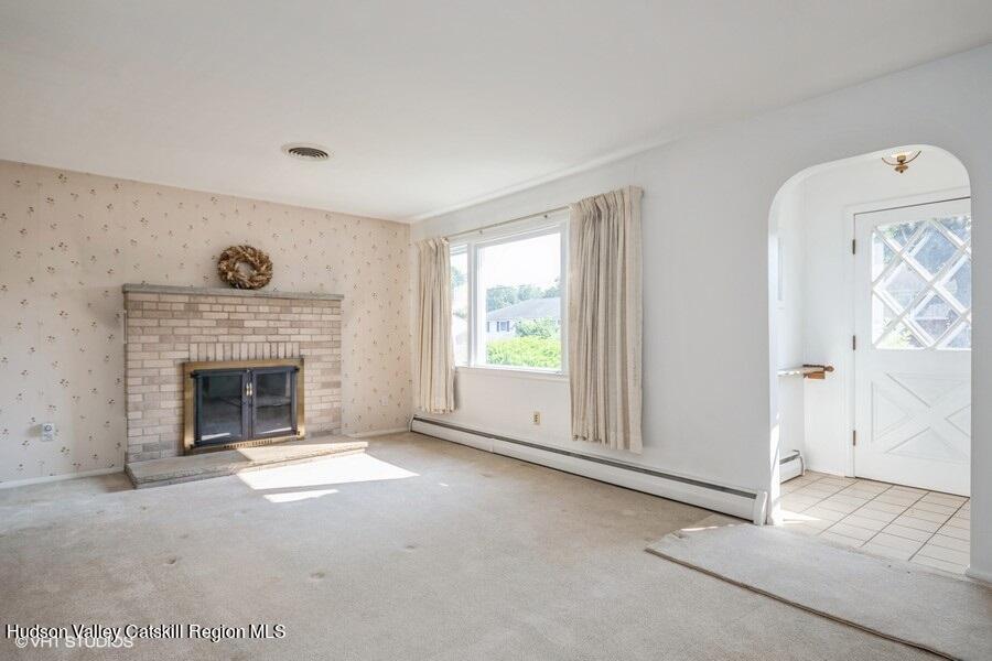 11 Spring Lake Drive