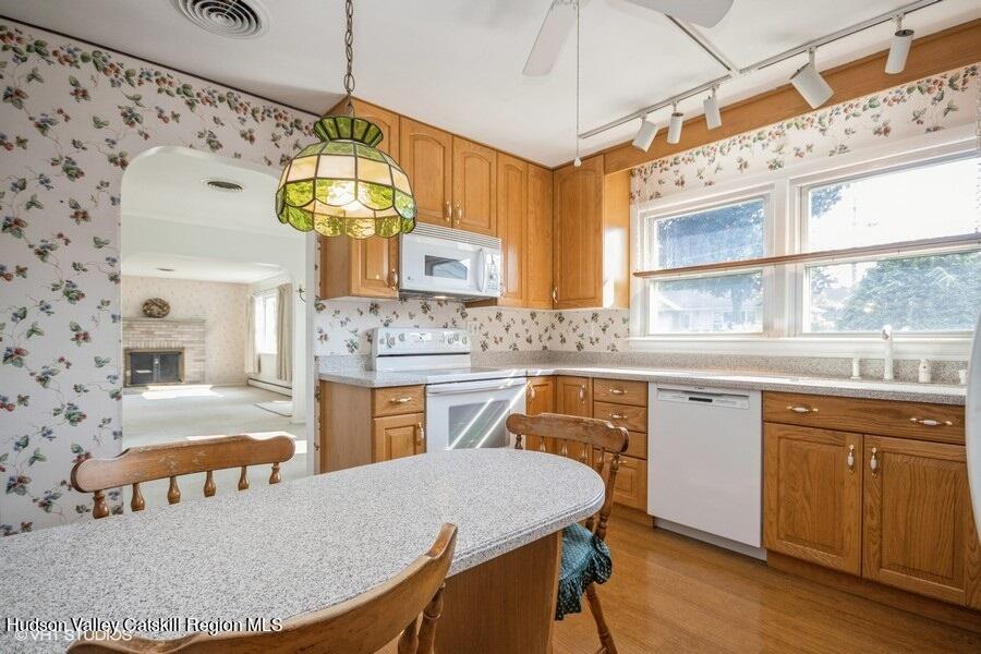 11 Spring Lake Drive
