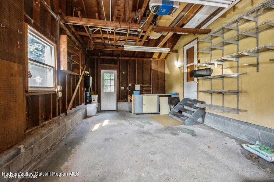 11 Spring Lake Drive