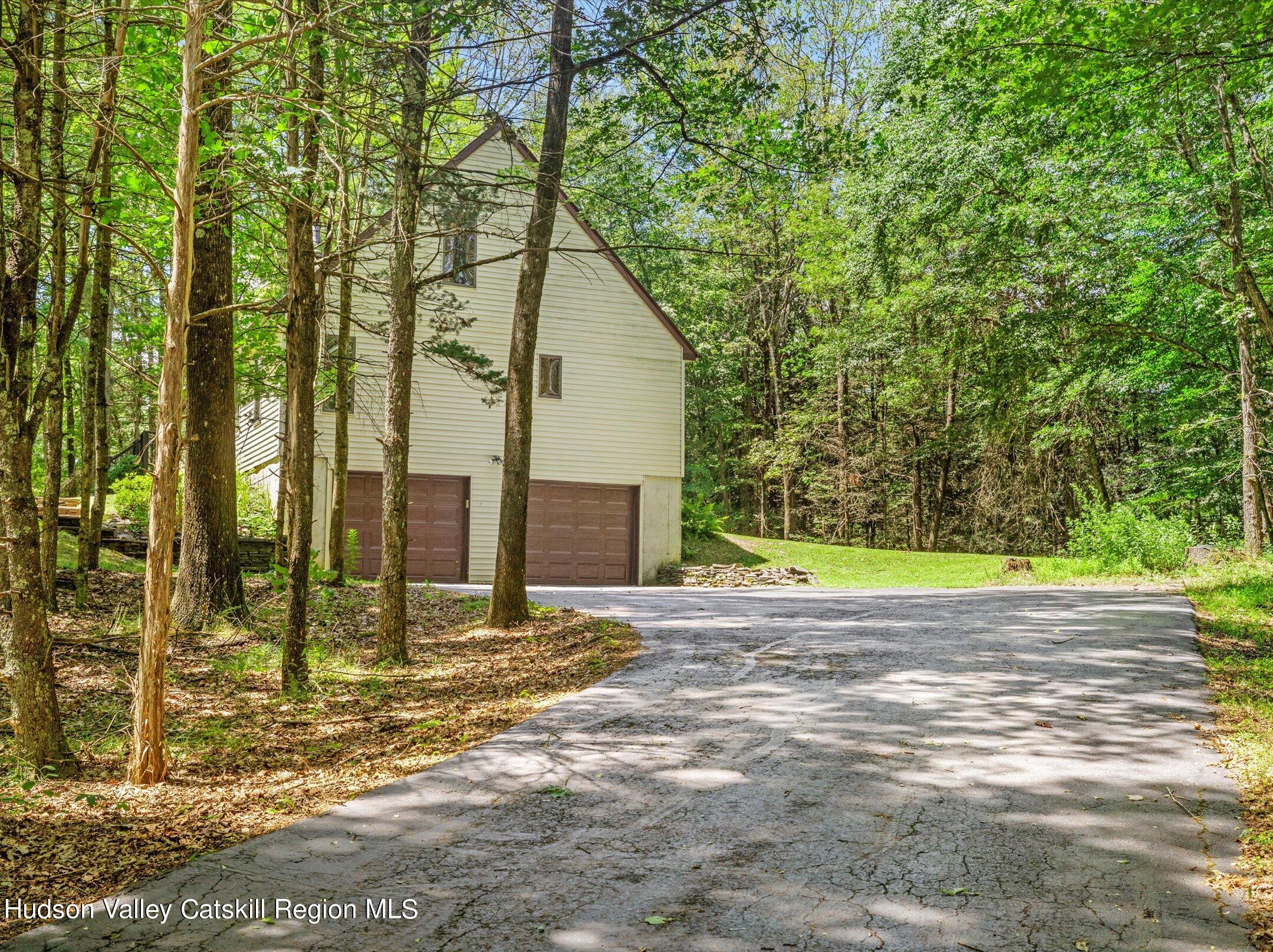 21 Rock Mountain Estates
