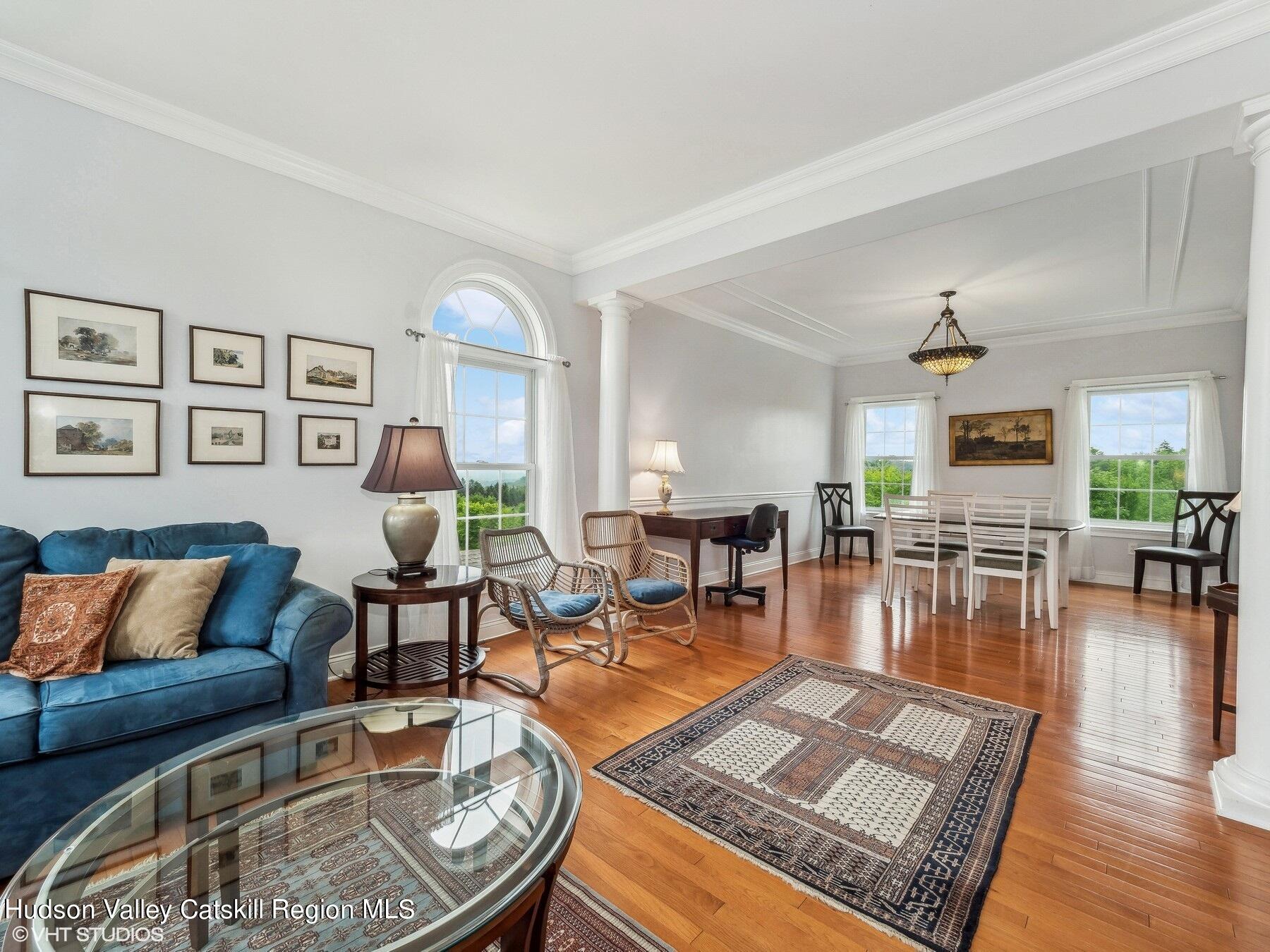39 Ridgeline Drive