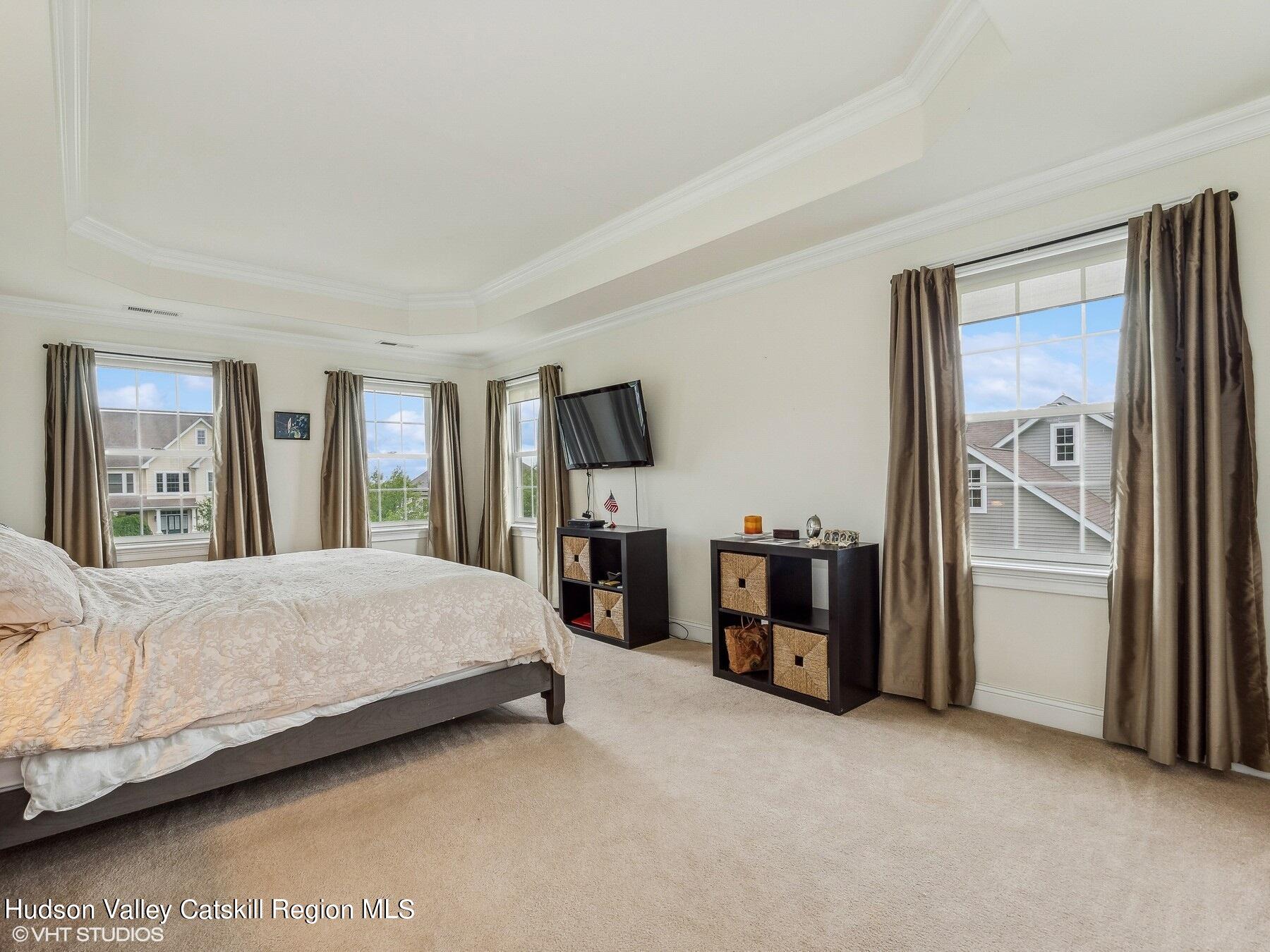 39 Ridgeline Drive