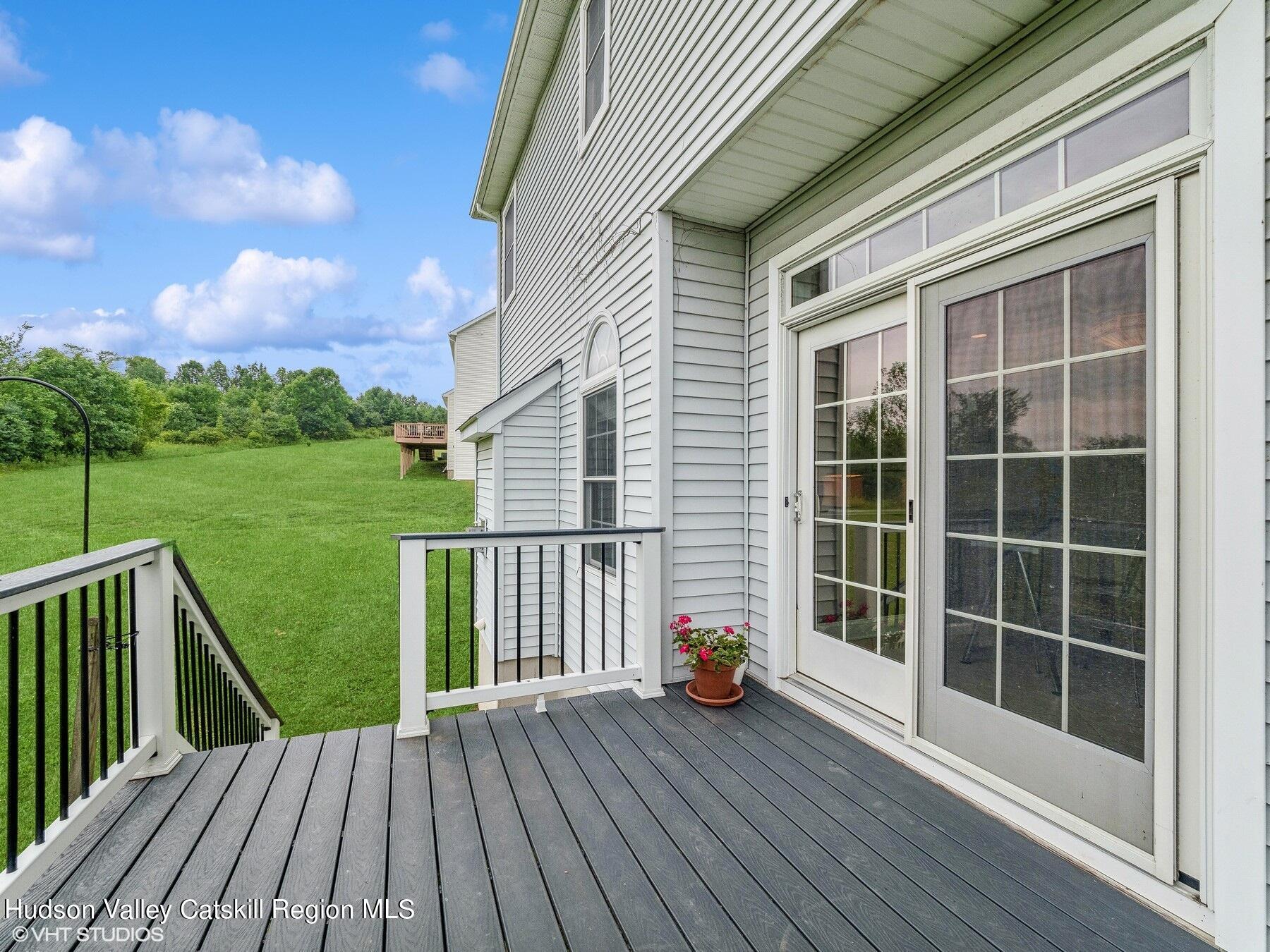 39 Ridgeline Drive