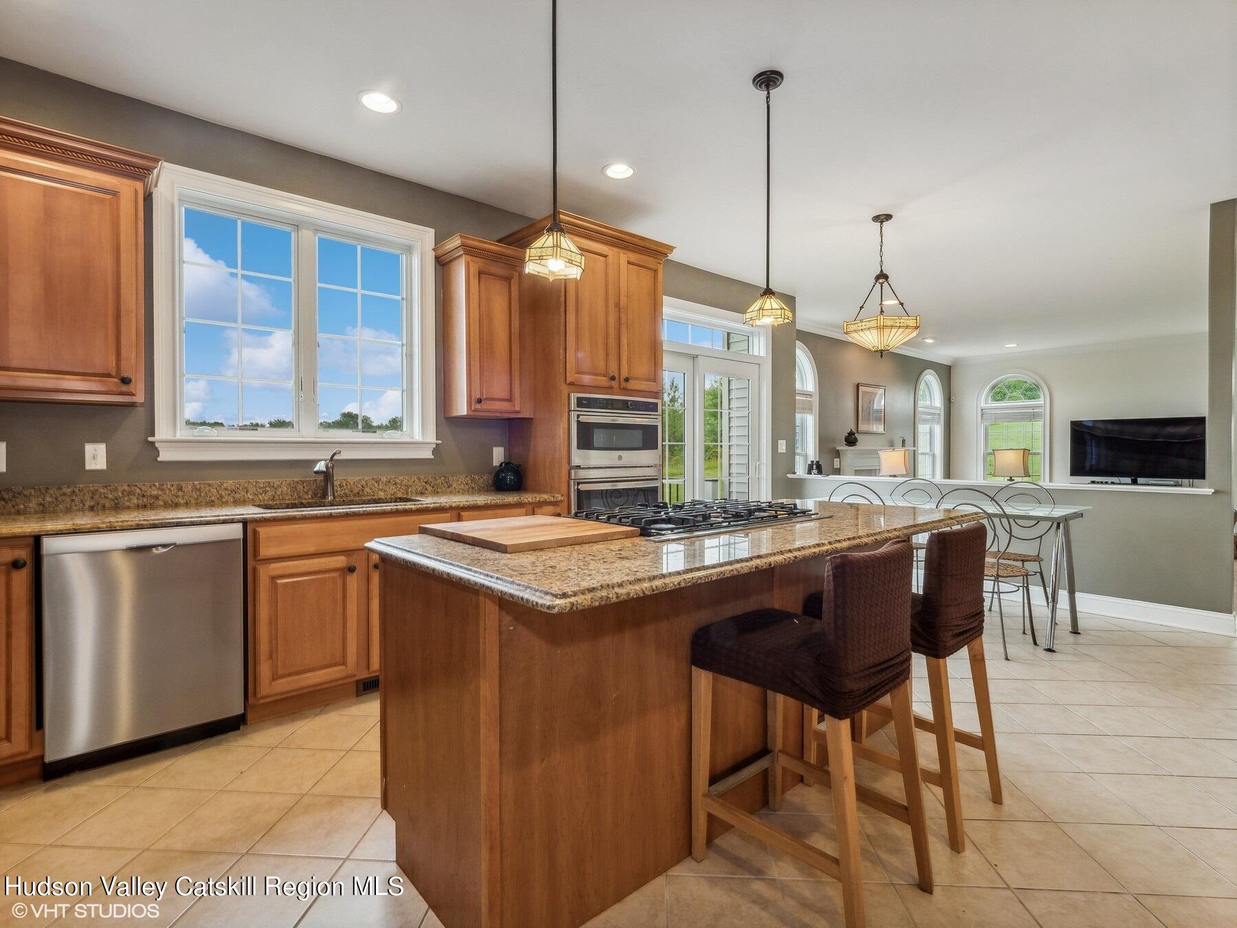 39 Ridgeline Drive