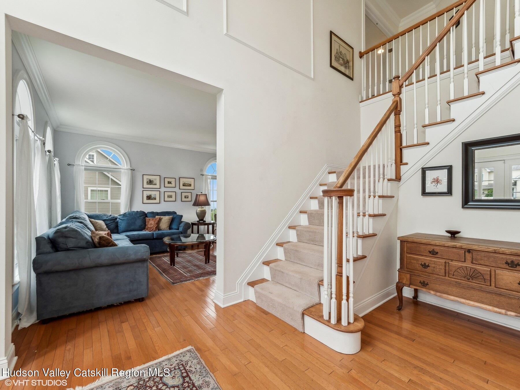 39 Ridgeline Drive