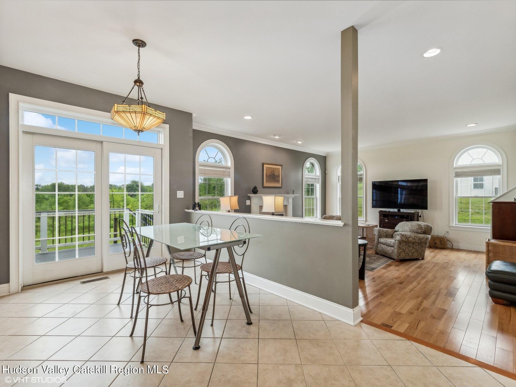 39 Ridgeline Drive