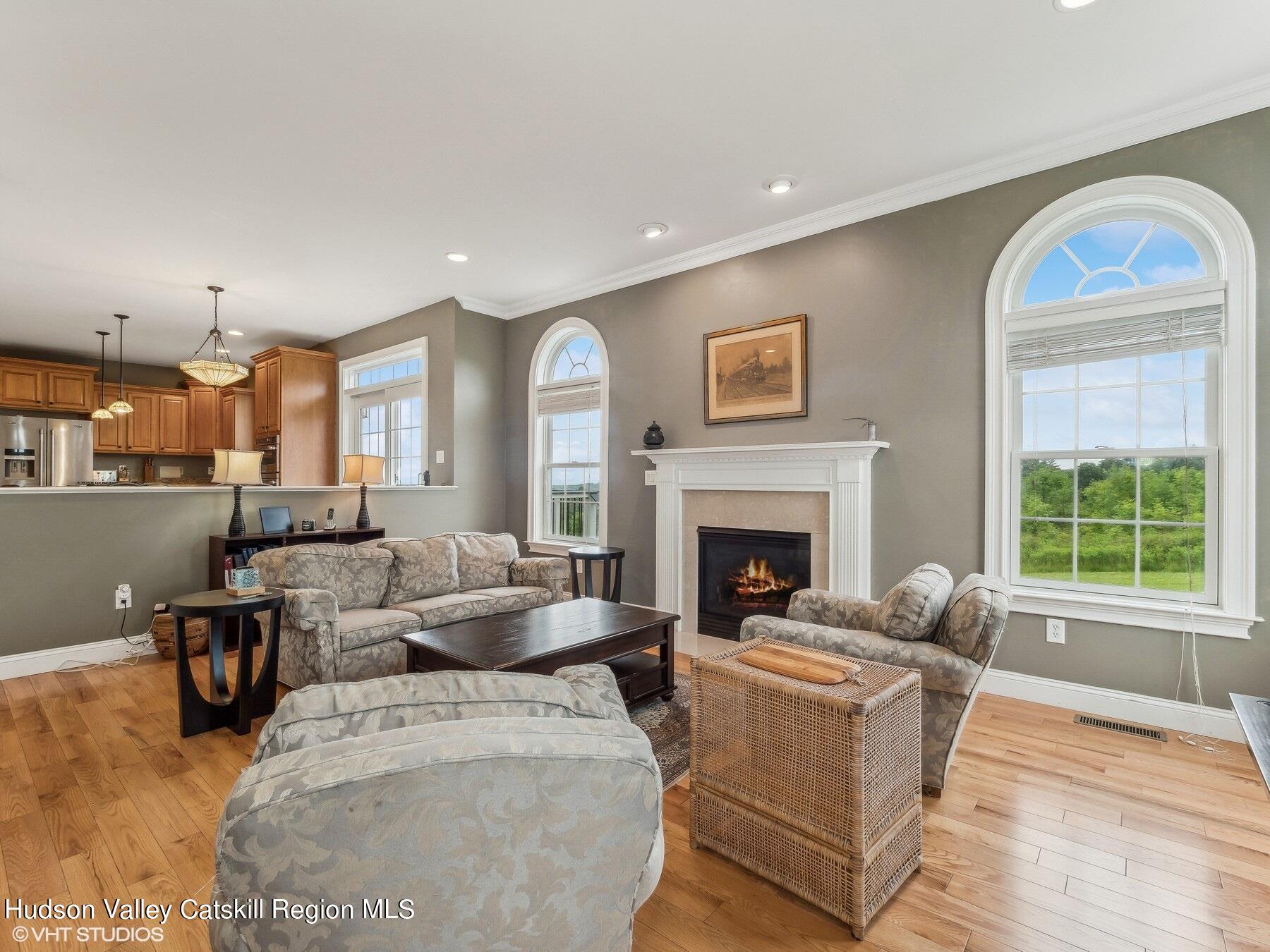 39 Ridgeline Drive