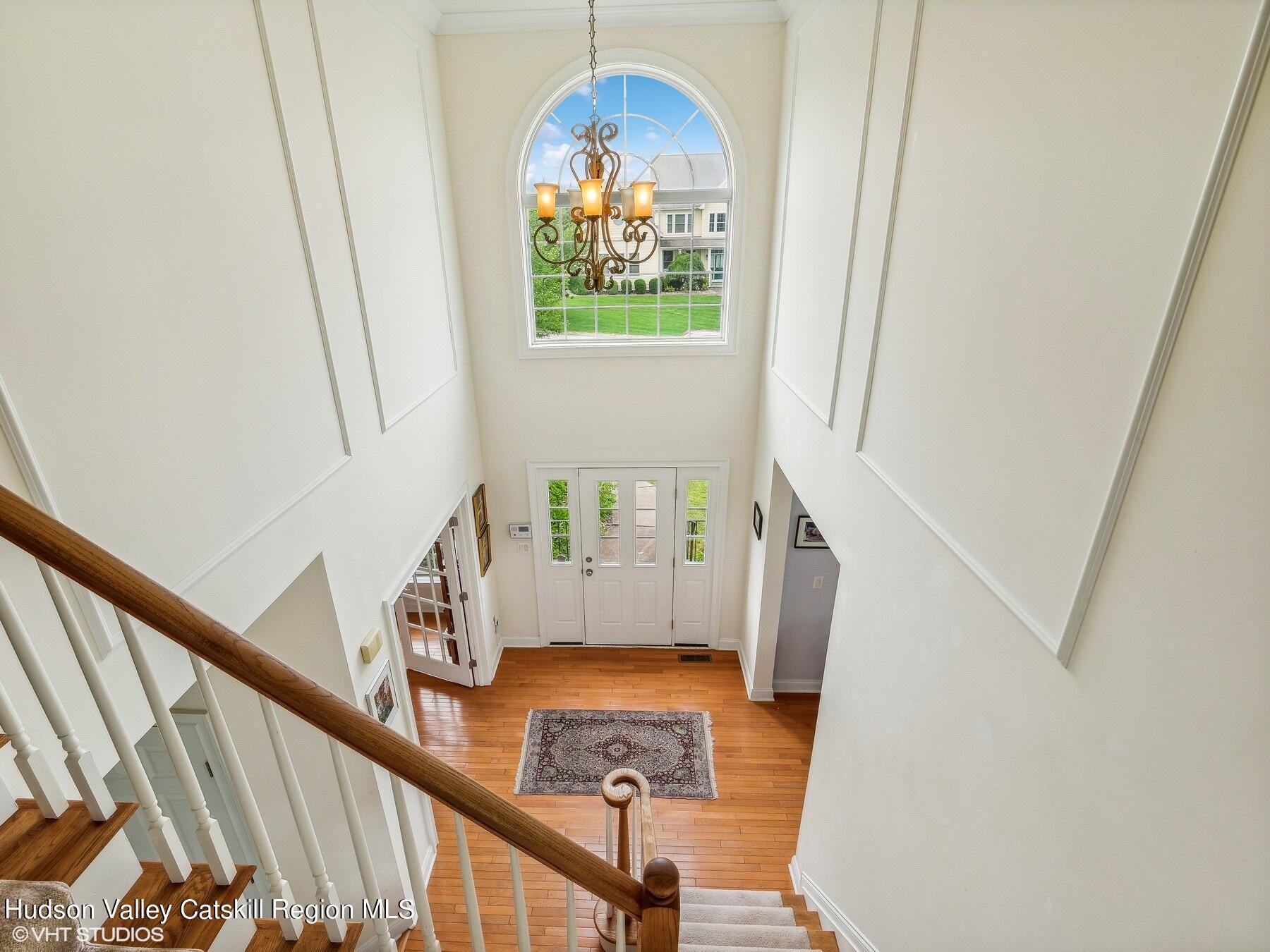 39 Ridgeline Drive