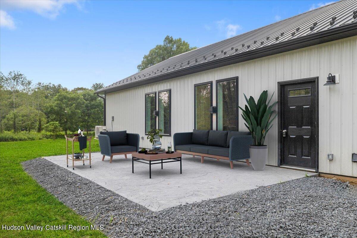 88 Piazza Road