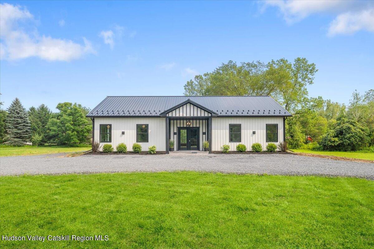 88 Piazza Road