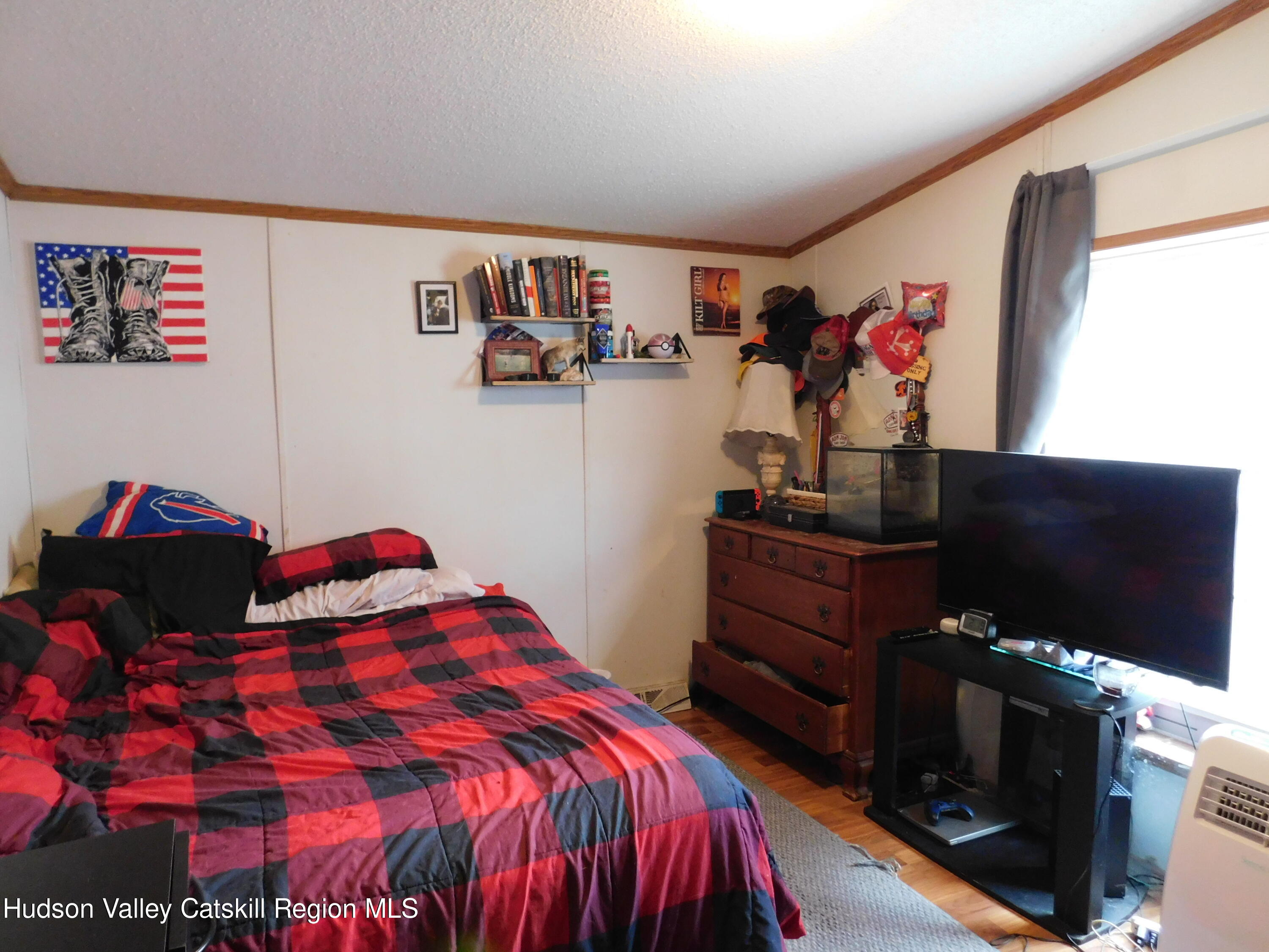 156 Lippman Rd