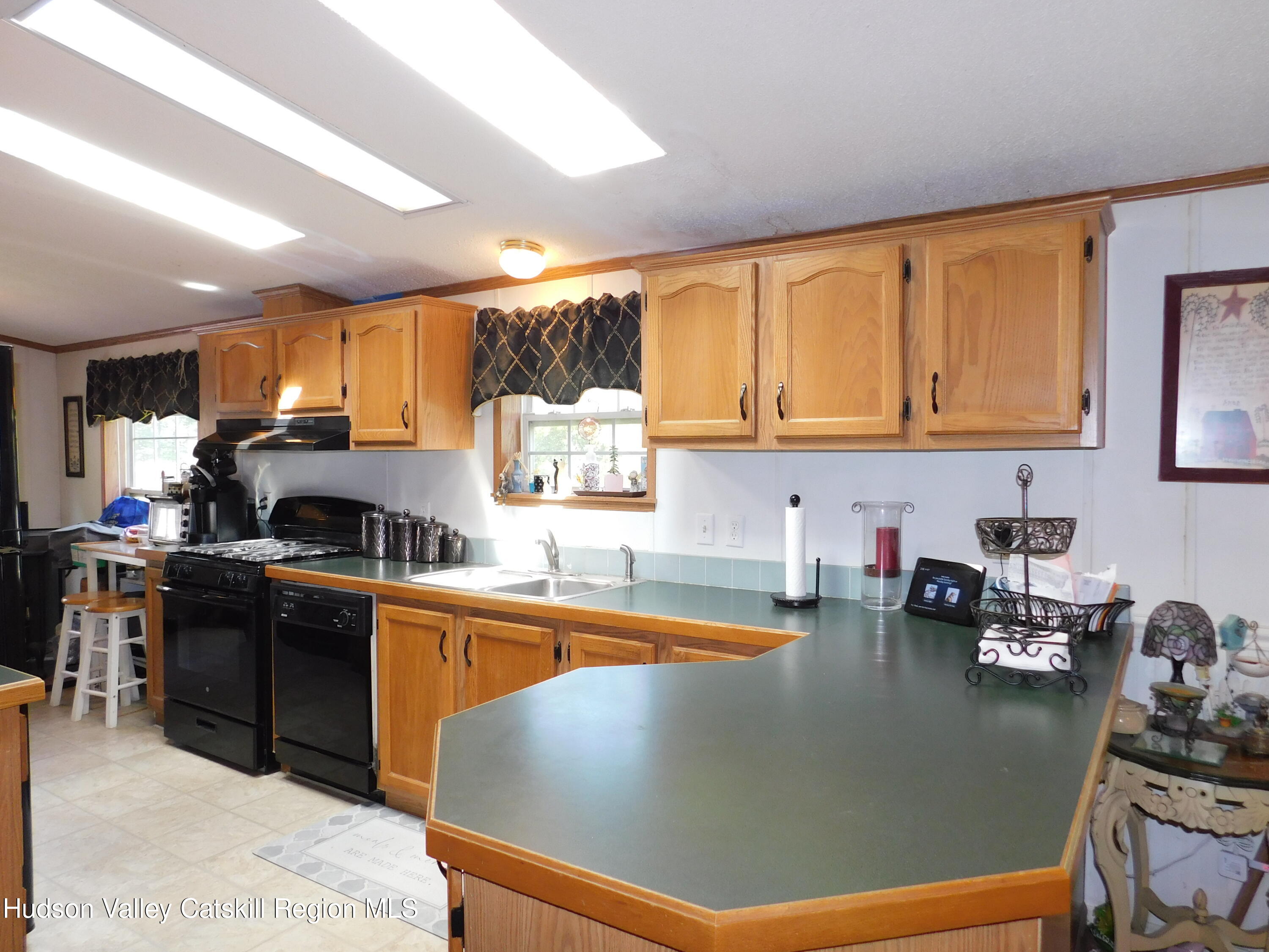 156 Lippman Rd