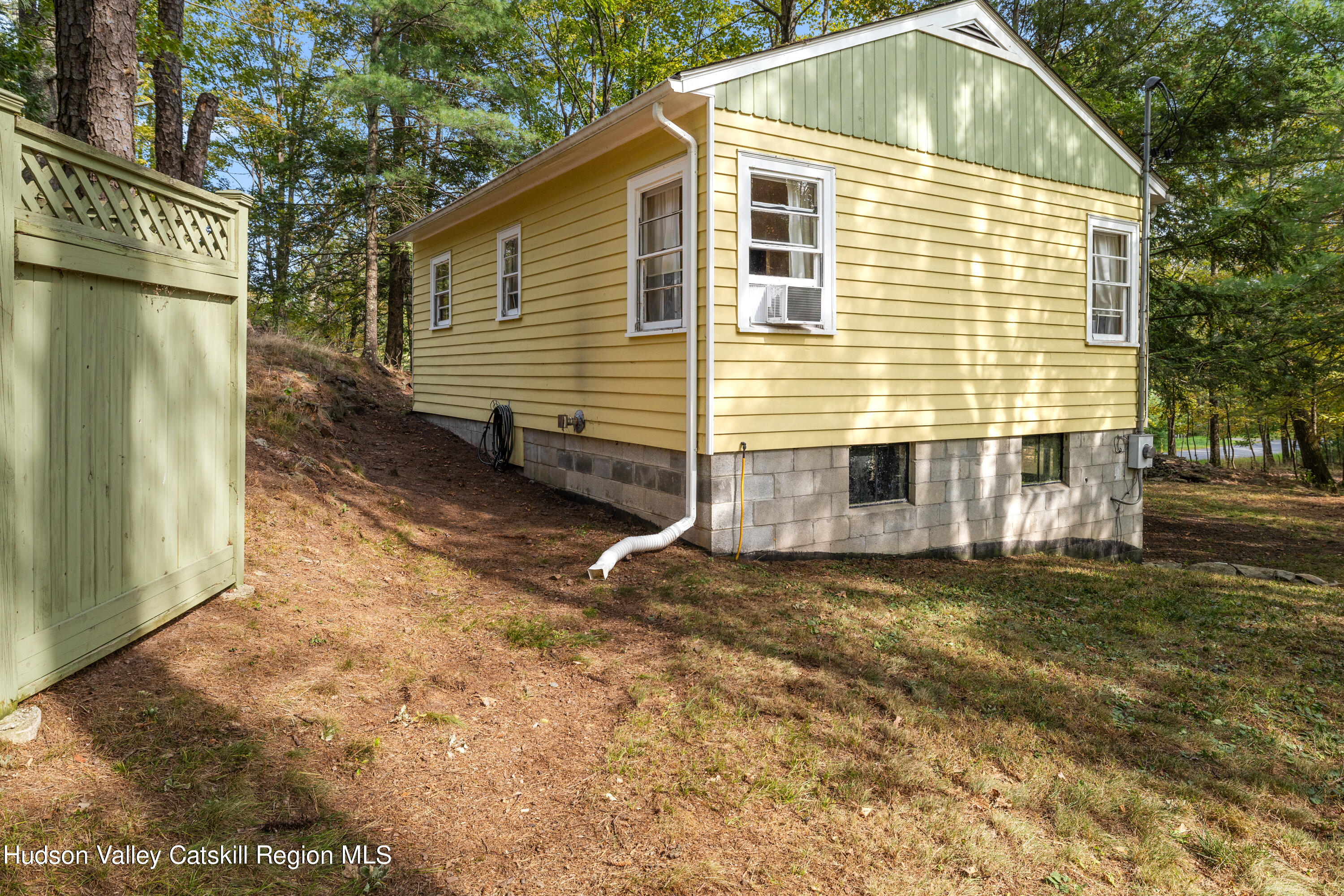 100 Grassy Ridge Road