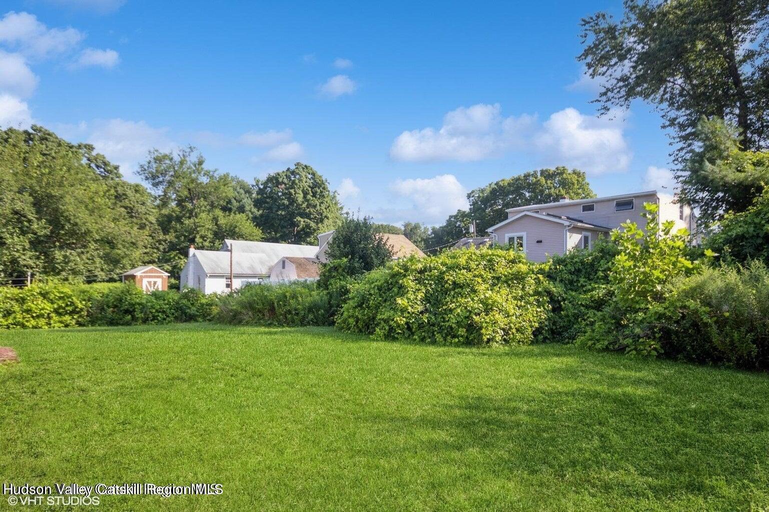 18 Spring Lake Drive