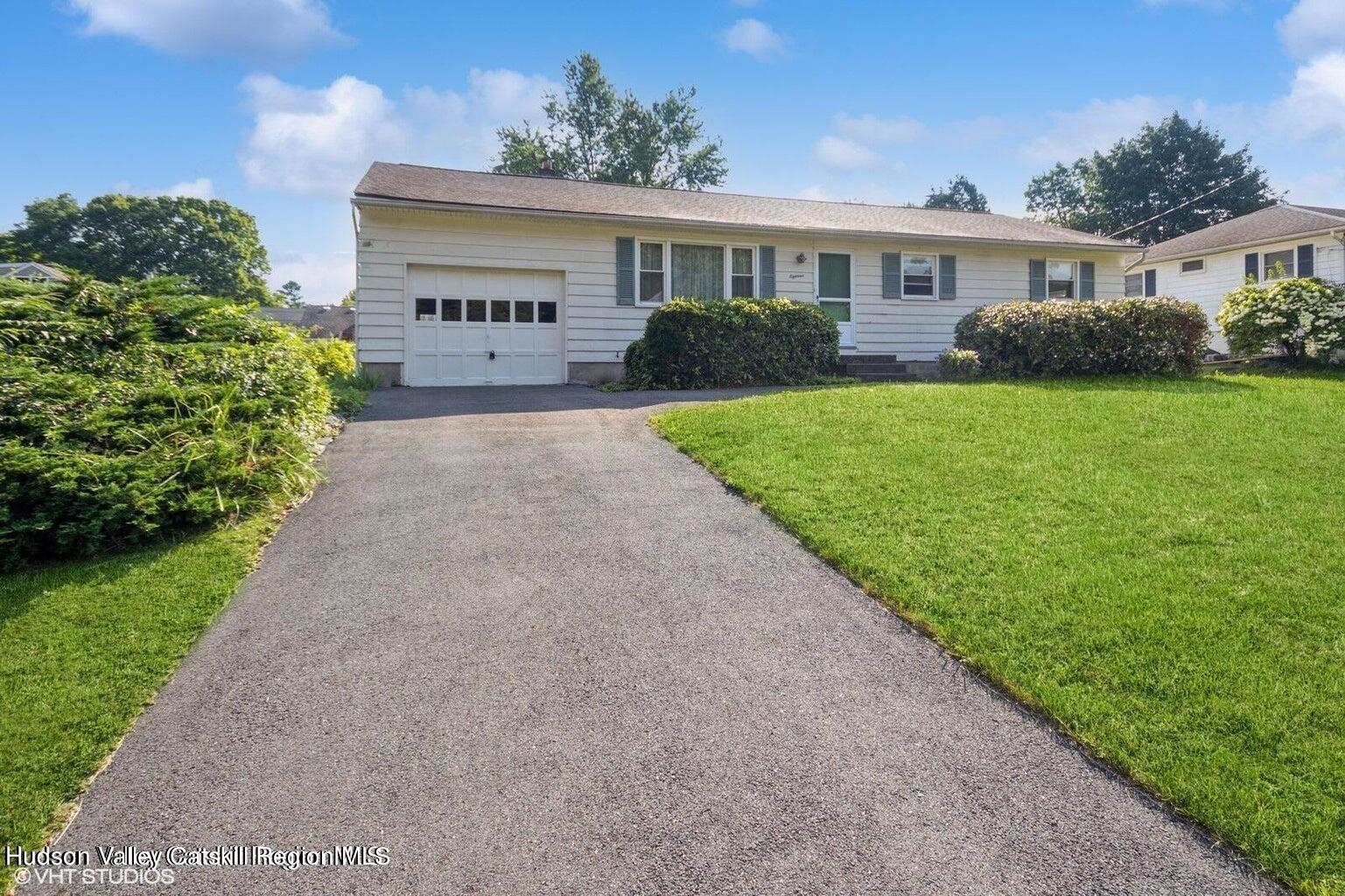 18 Spring Lake Drive