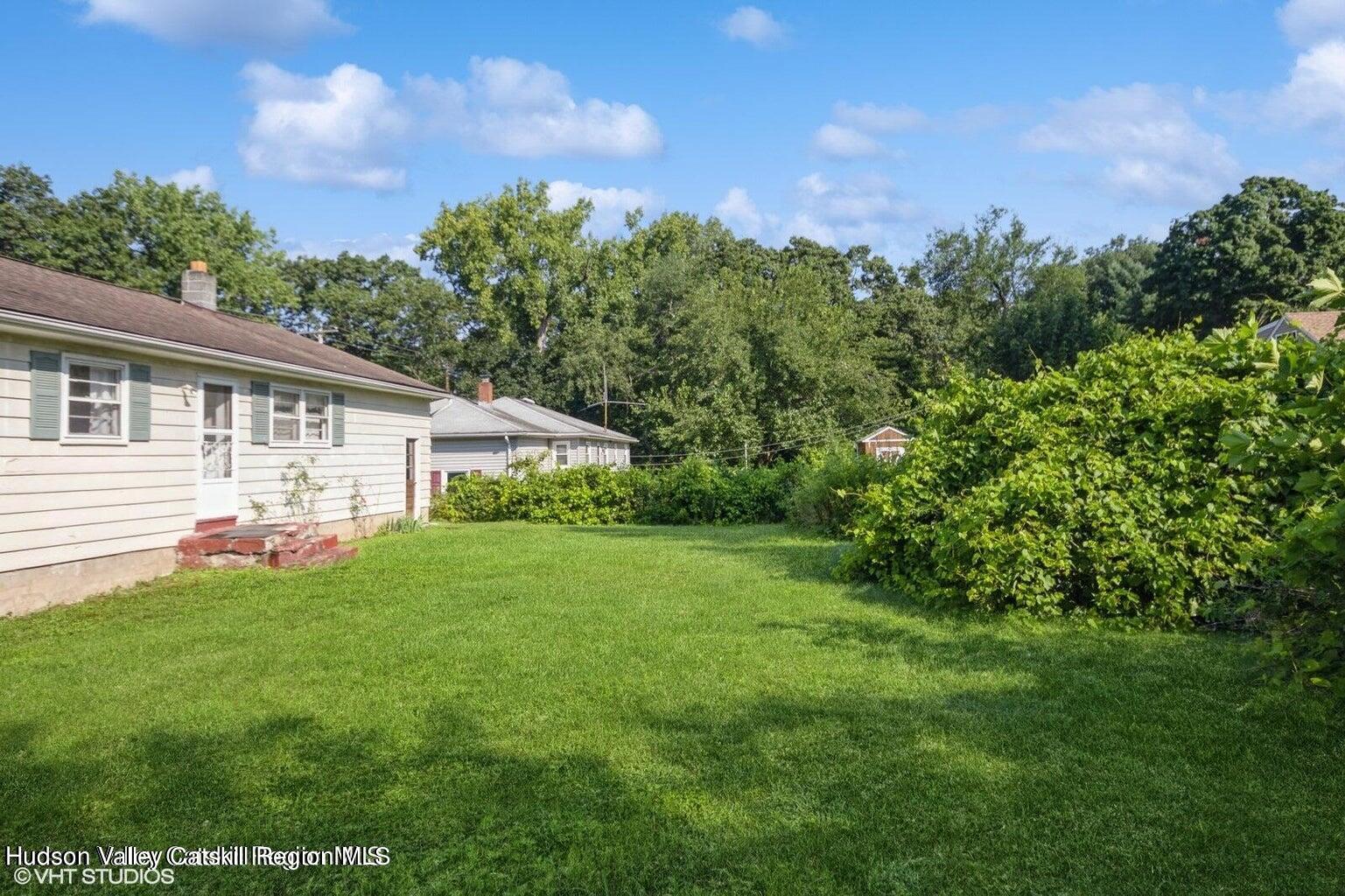 18 Spring Lake Drive