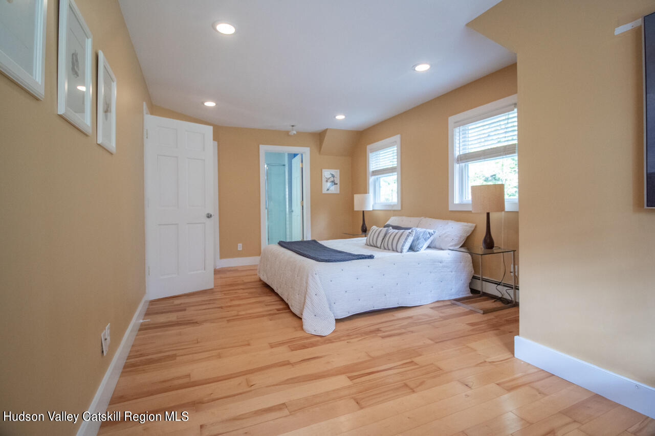 51 Dewitt Road