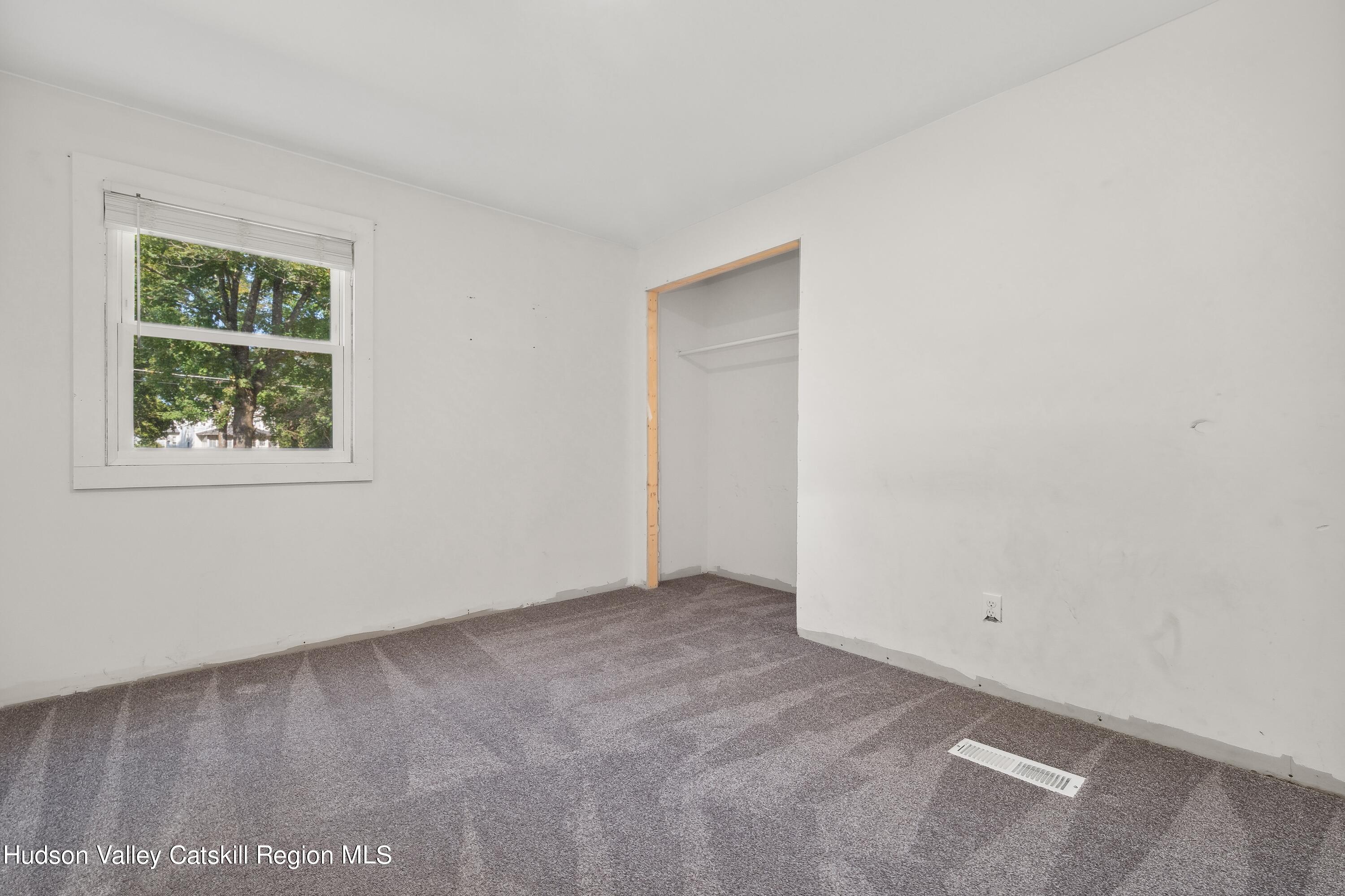 45 Samsonville Road