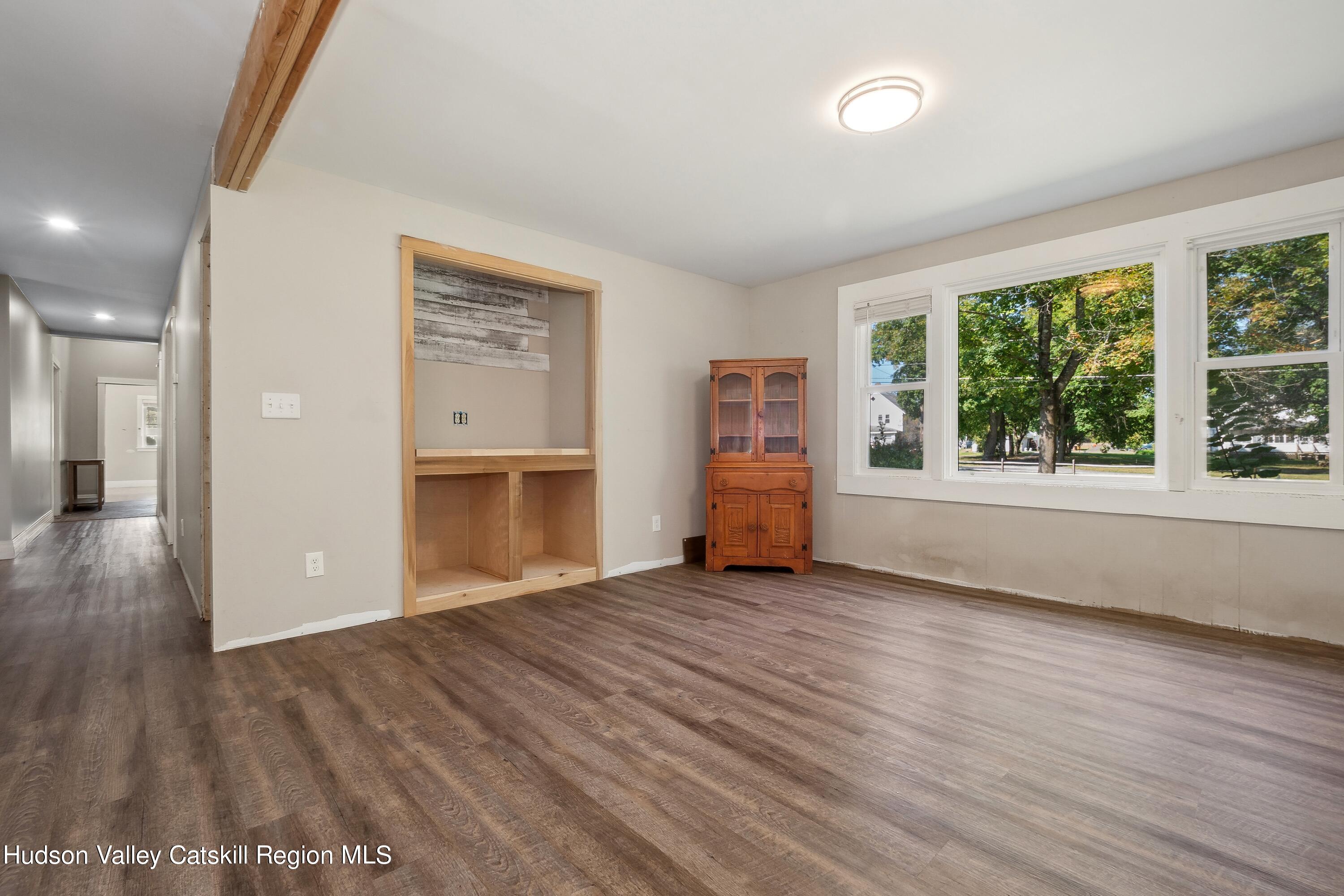 45 Samsonville Road
