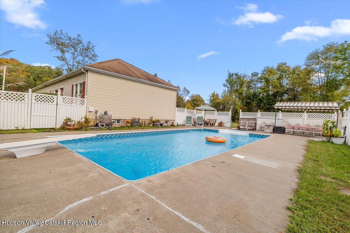 1337 Hurley Mountain Road