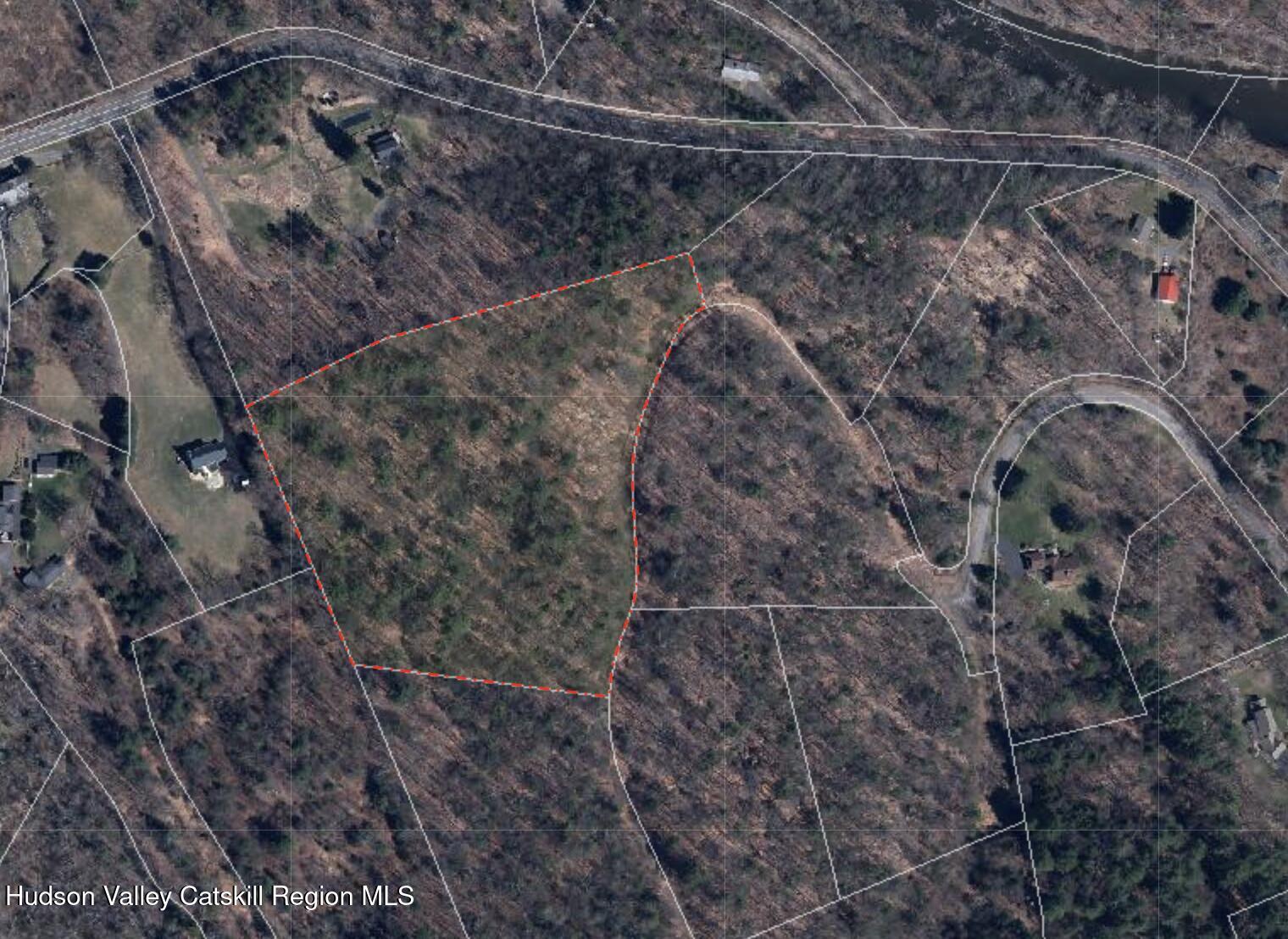000 Oakwood Circle