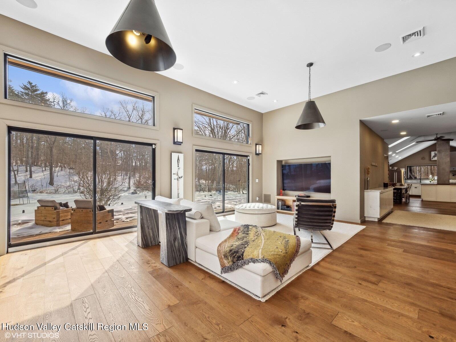 573 Old Kings Highway, Inc. 569 Old Kings