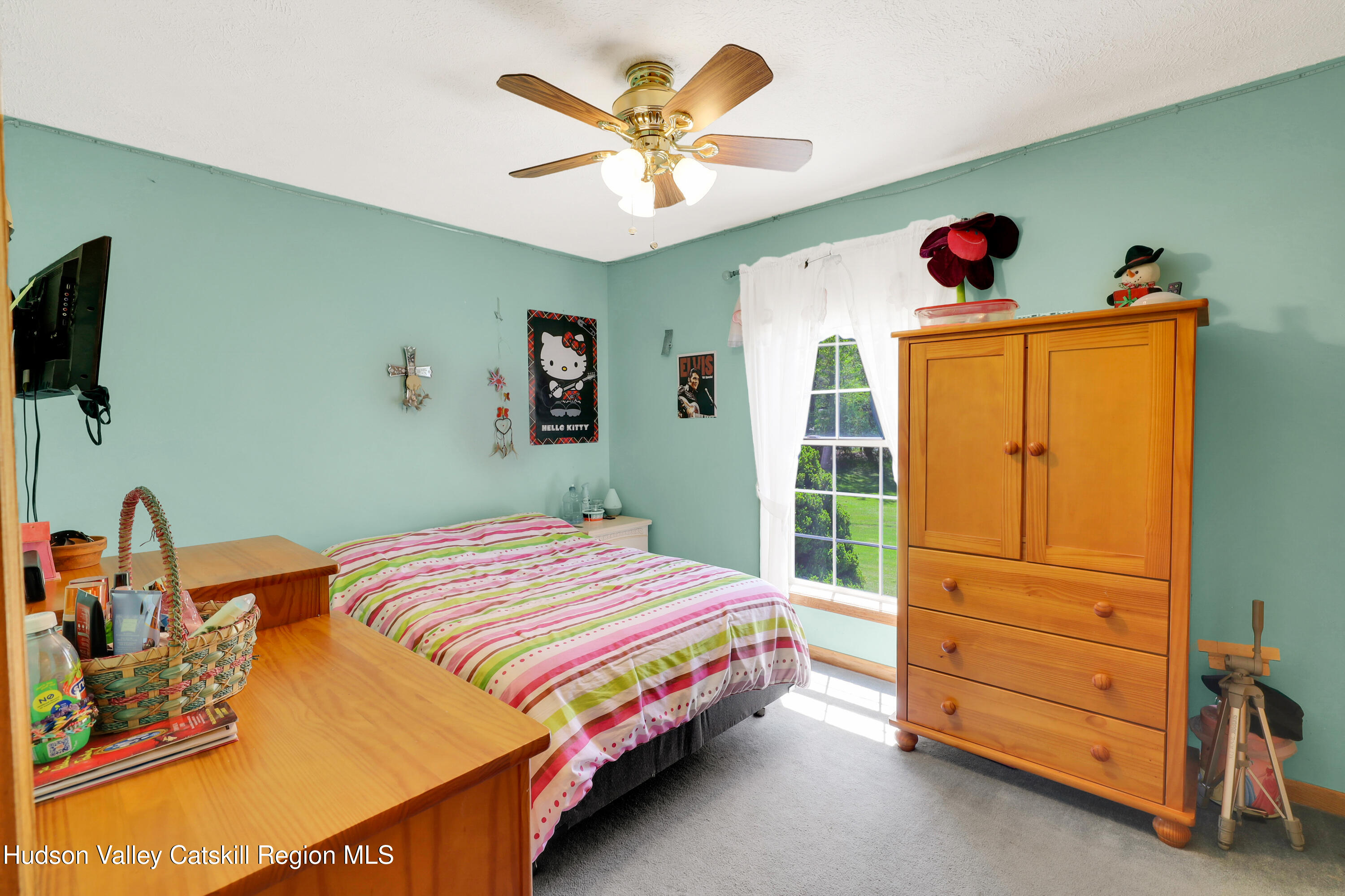 78 Duck Pond Rd