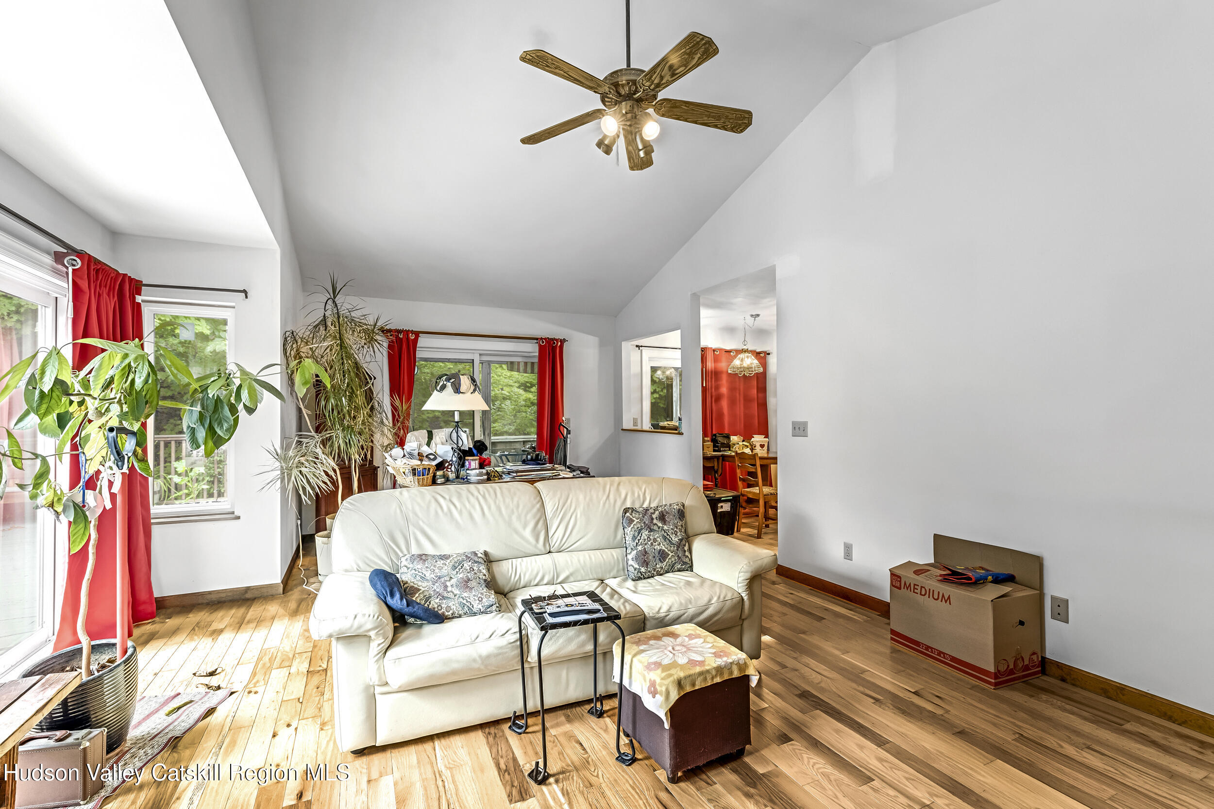 14 Orchard Hill Road