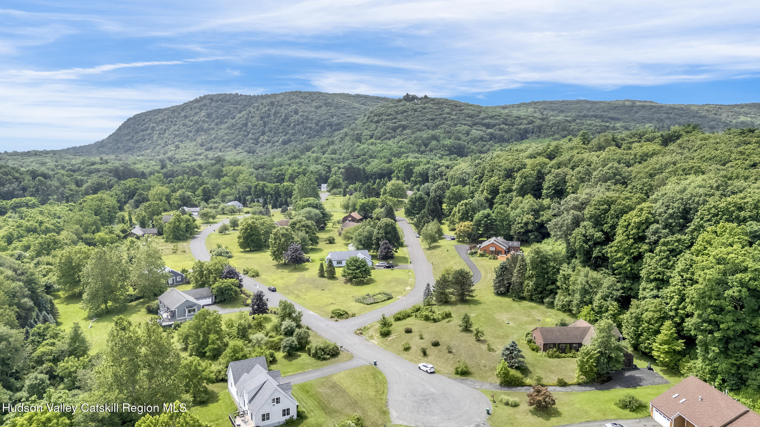 14 Orchard Hill Road