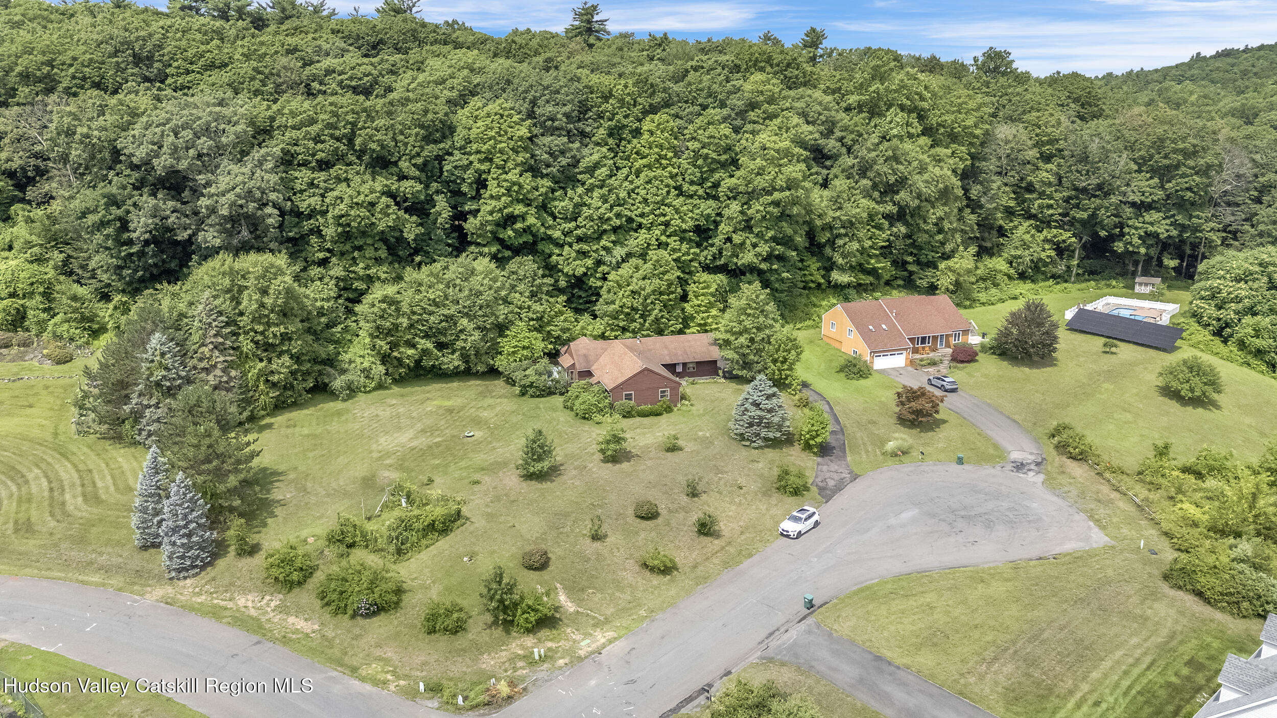 14 Orchard Hill Road