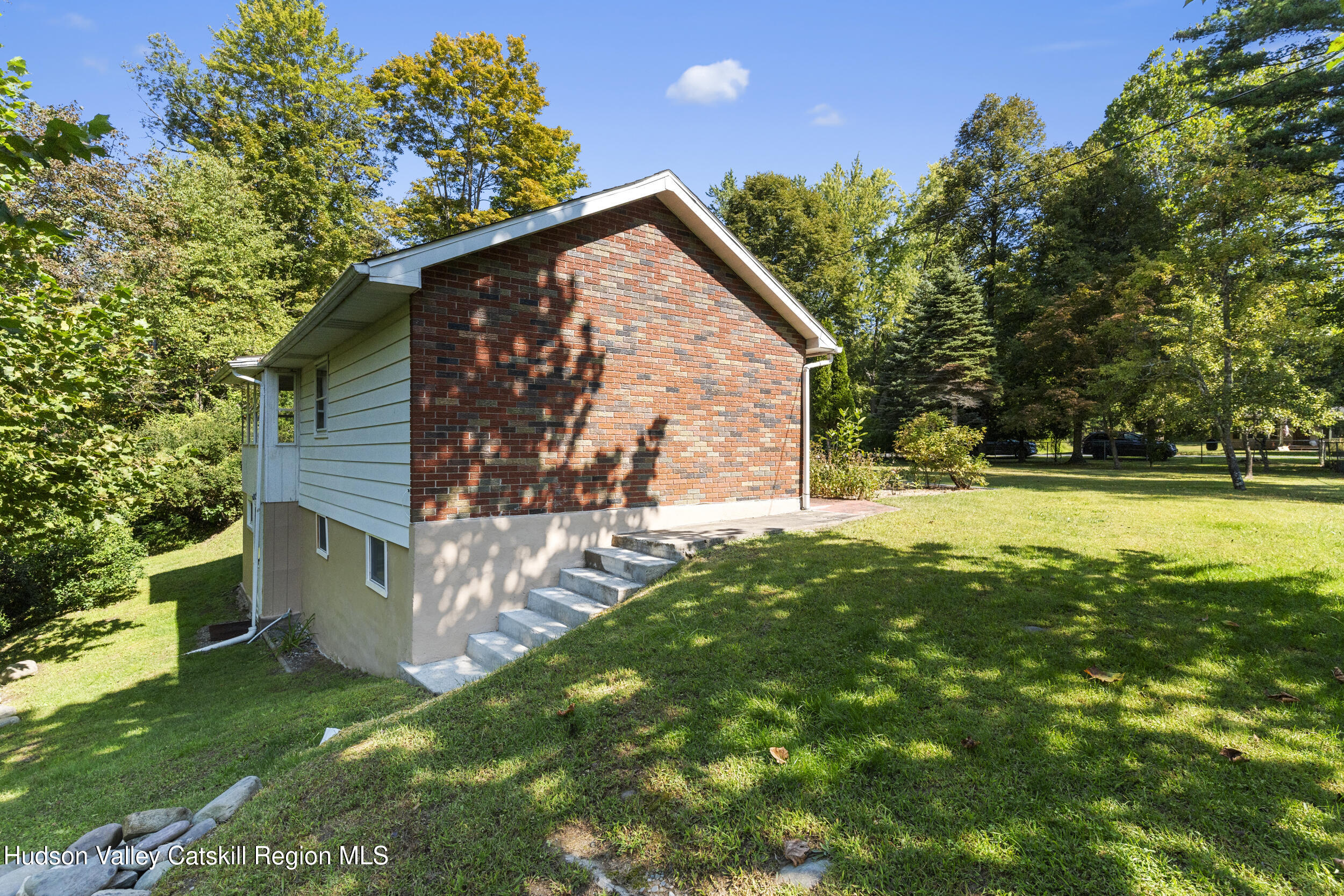 259 Continental Rd