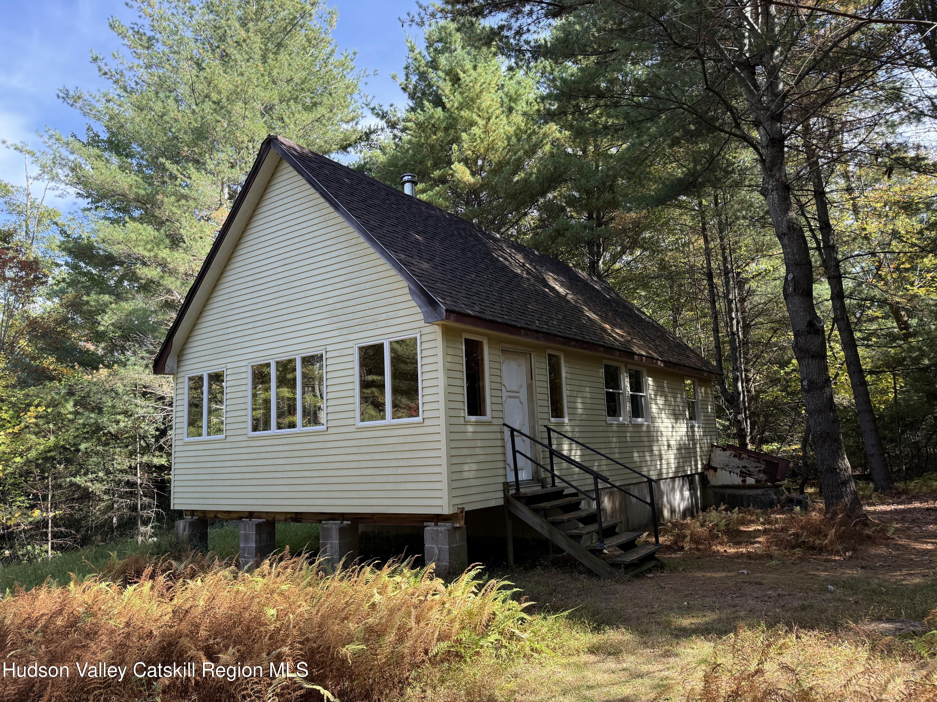 25 Braziel Heights Road