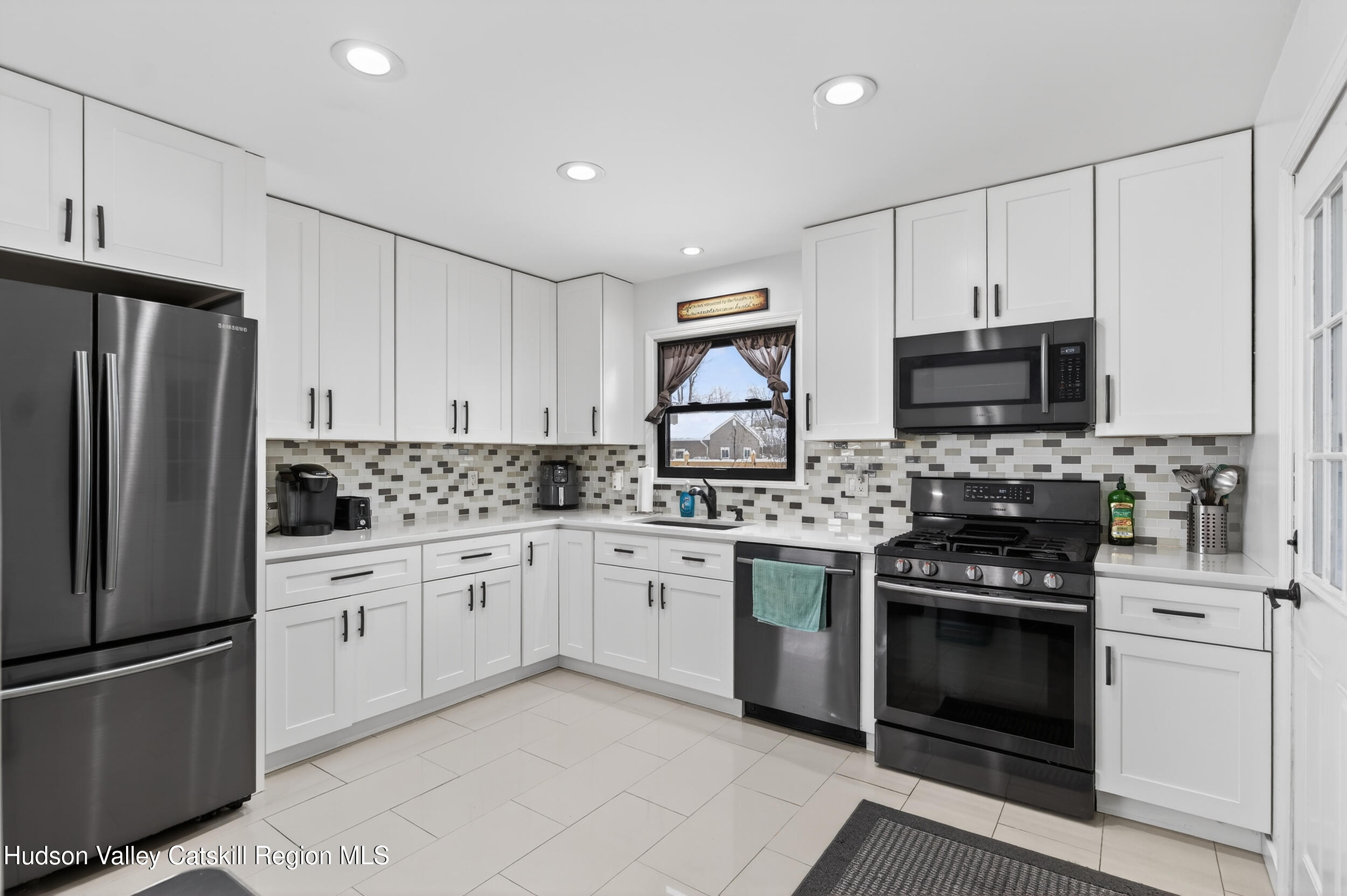 21 Edith Avenue