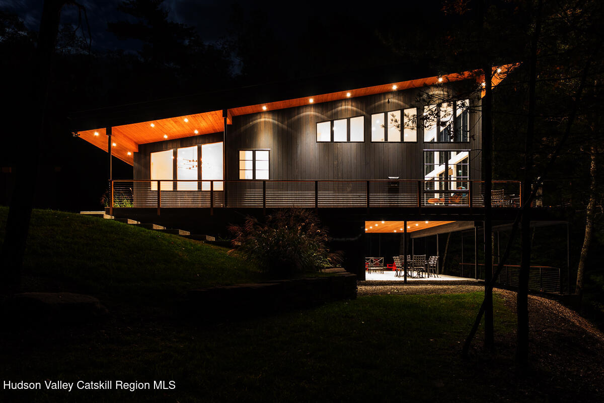 10 Hidden Mountain Lane