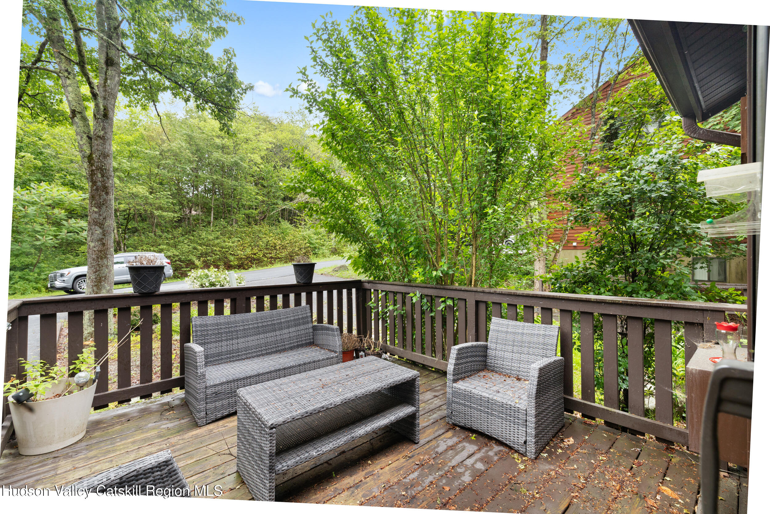 33 Meadowlark Lane