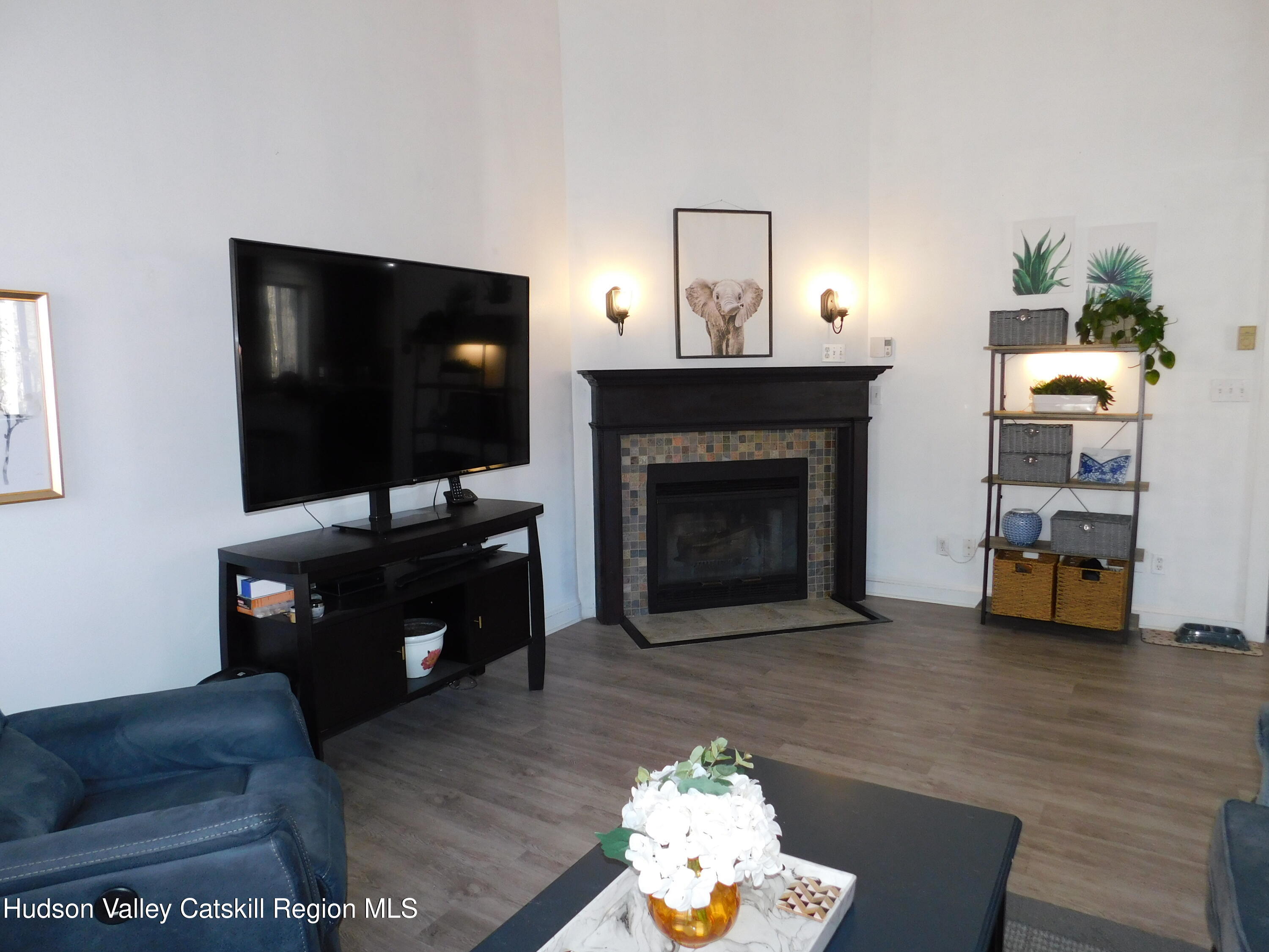 33 Meadowlark Lane