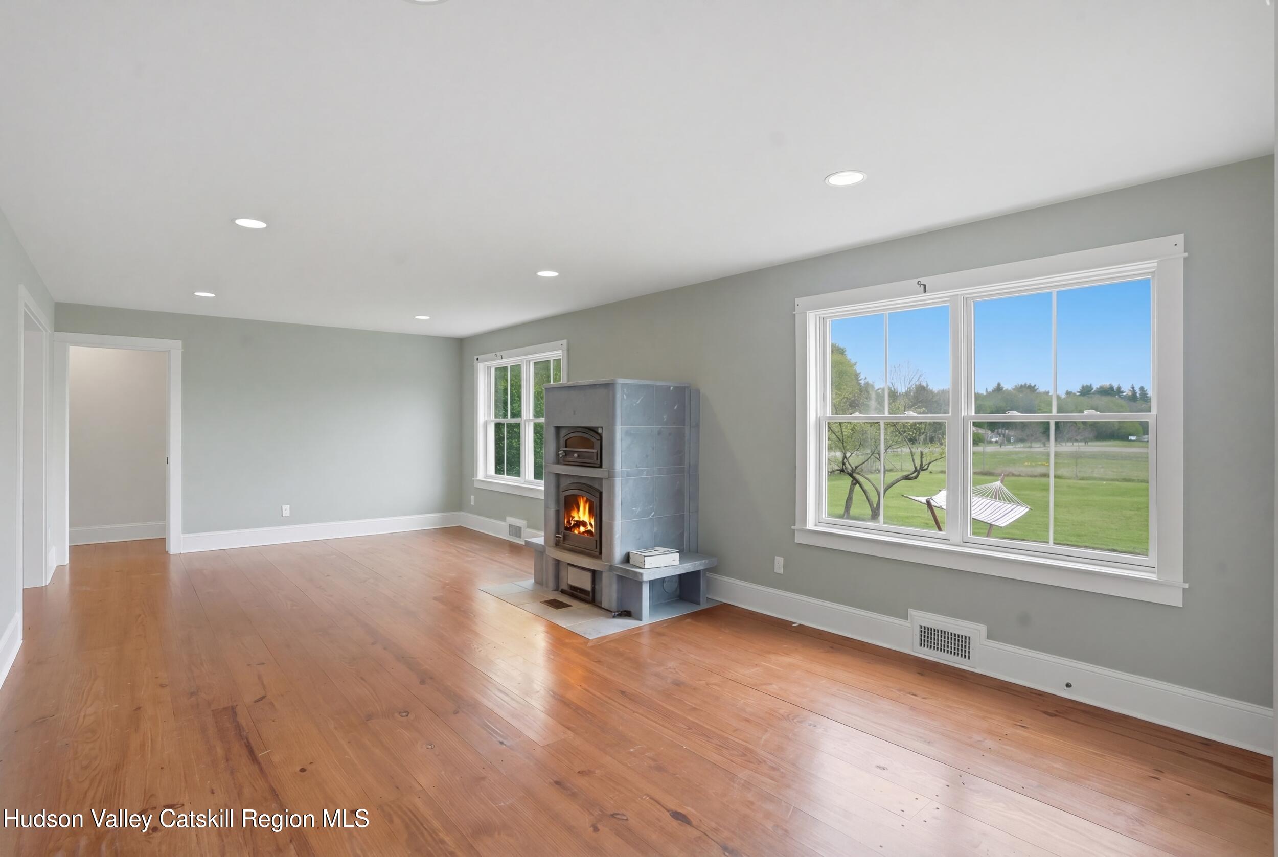 236 Lower Whitfield Road