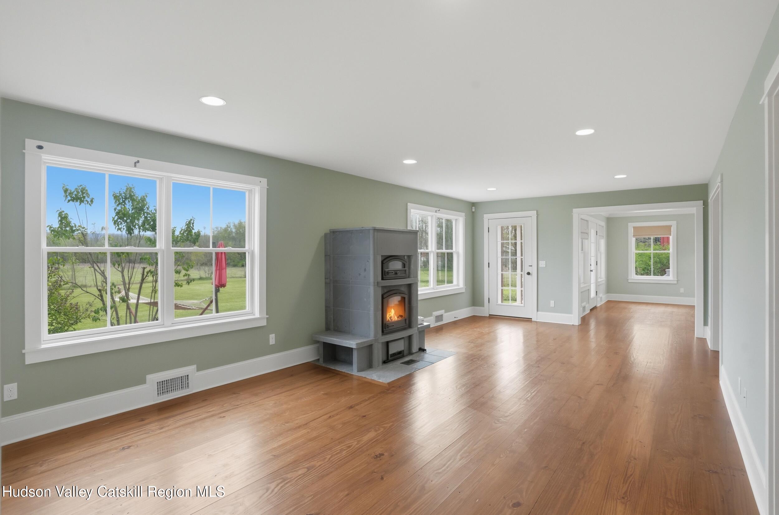 236 Lower Whitfield Road