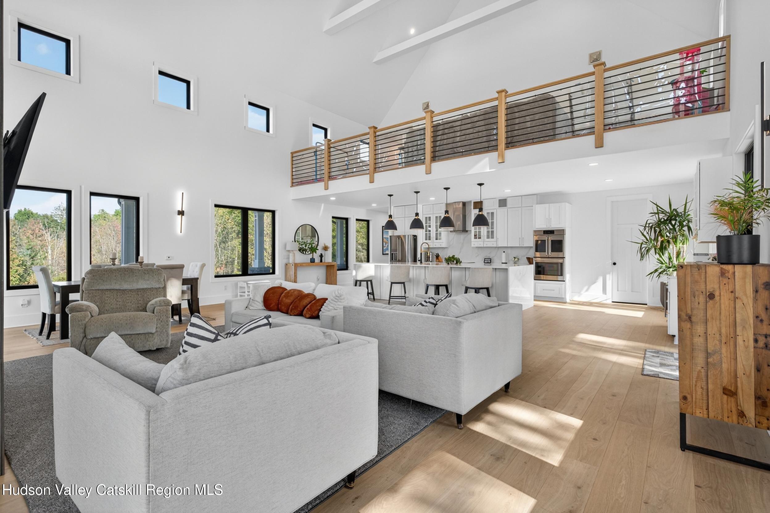 6 Misty Ridge Road